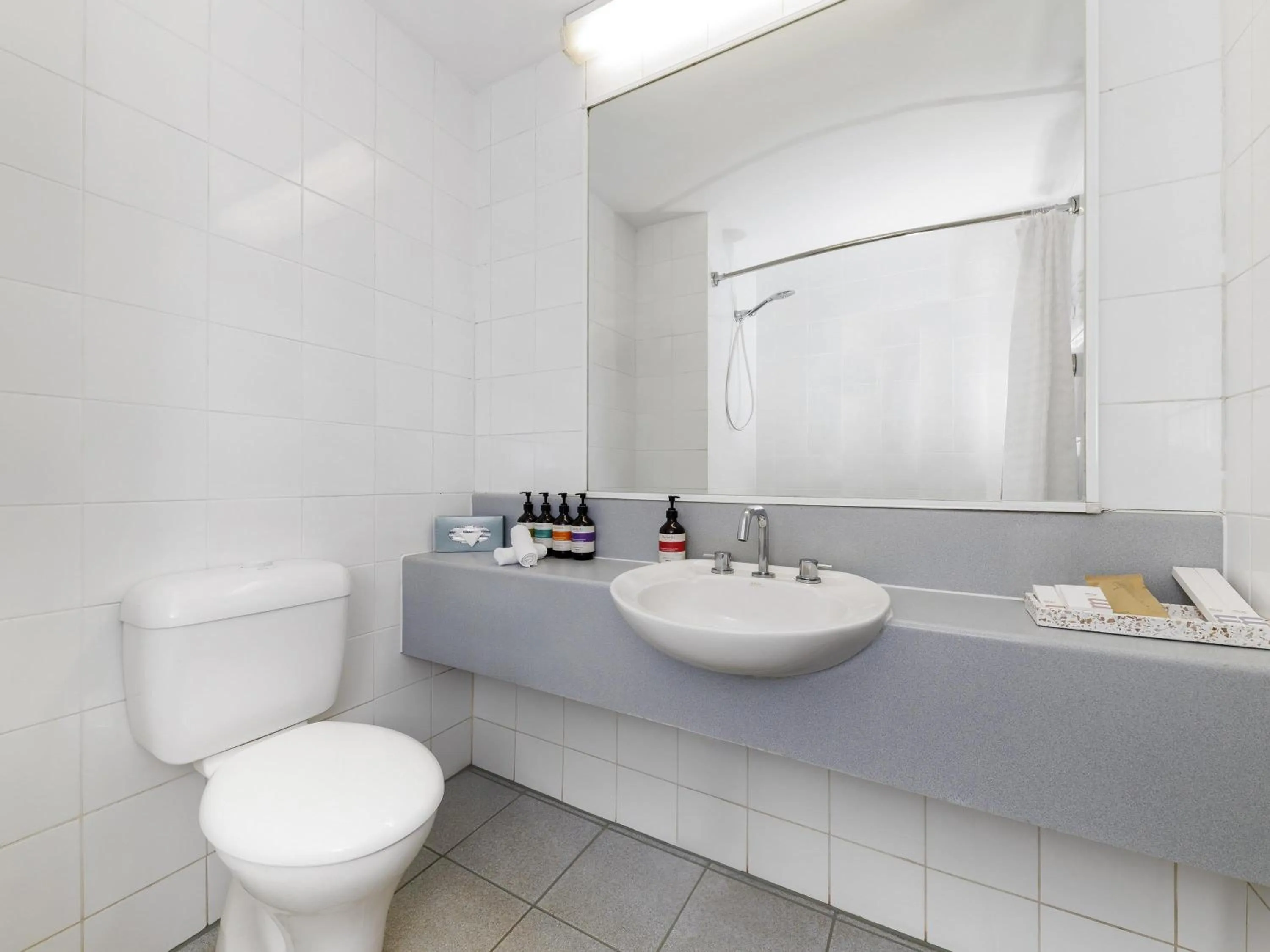 Court Yard Queen  in Mercure Kakadu Crocodile