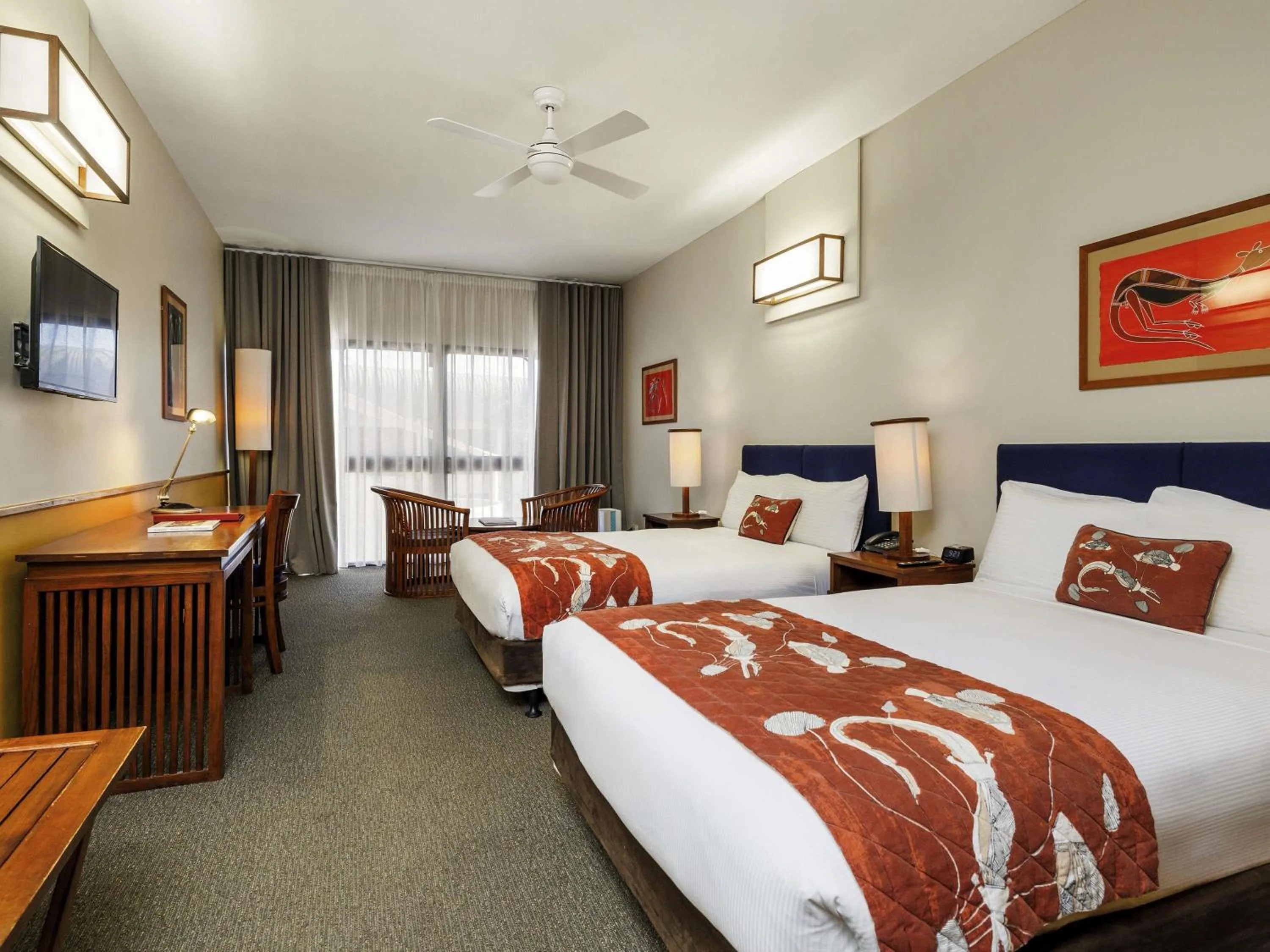 Superior Twin in Mercure Kakadu Crocodile