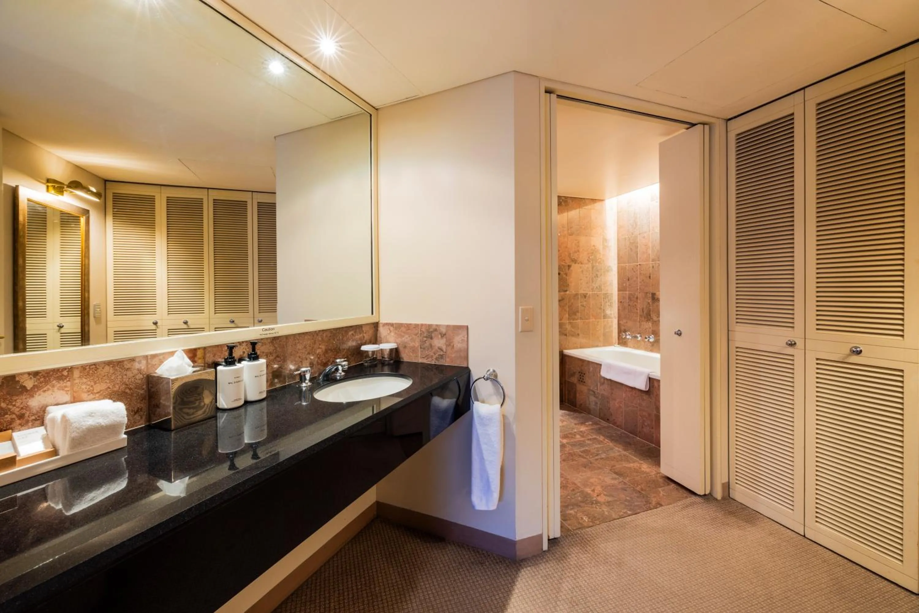 Junior King Suite with City View in InterContinental Adelaide by IHG