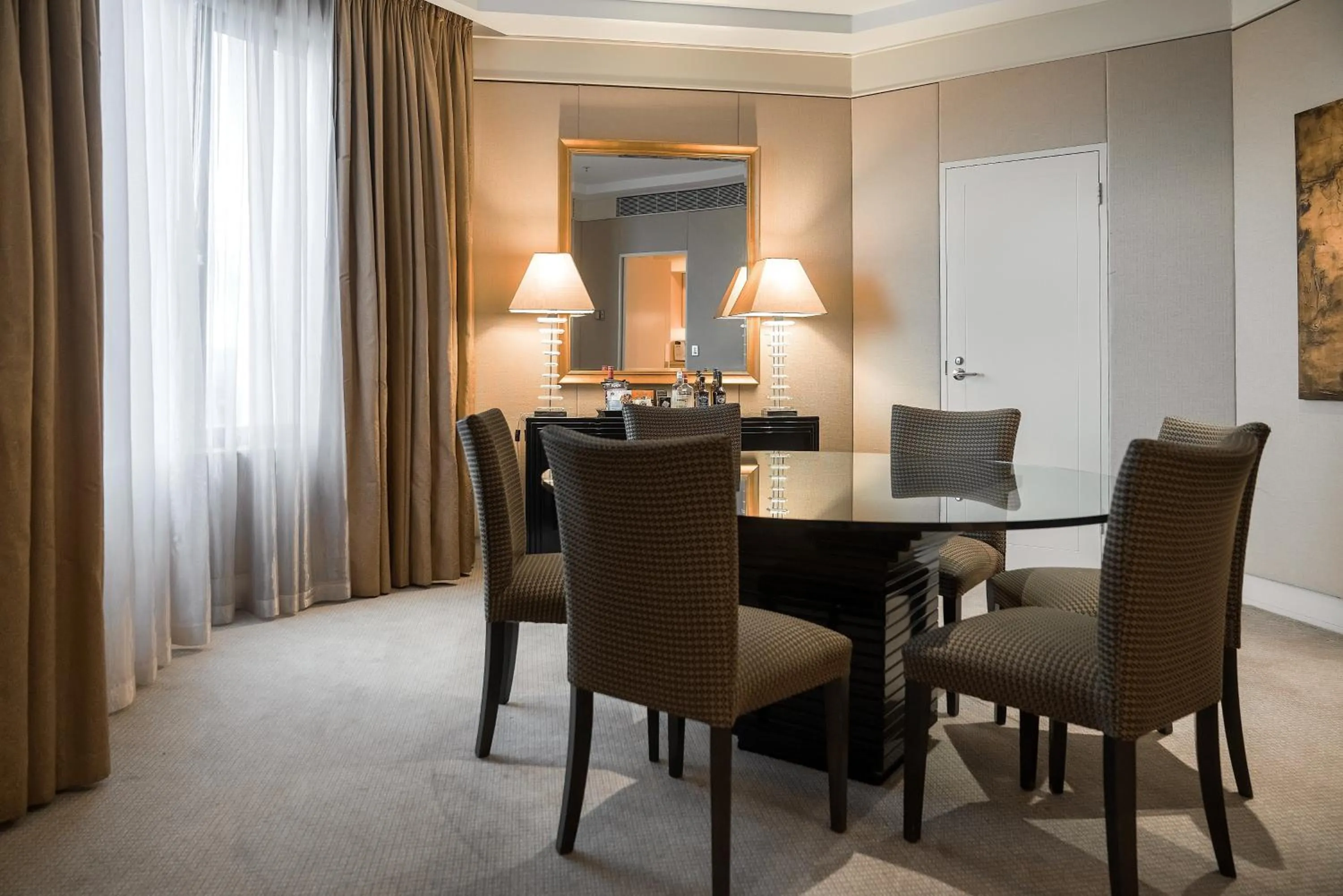 Presidential Suite in InterContinental Adelaide by IHG