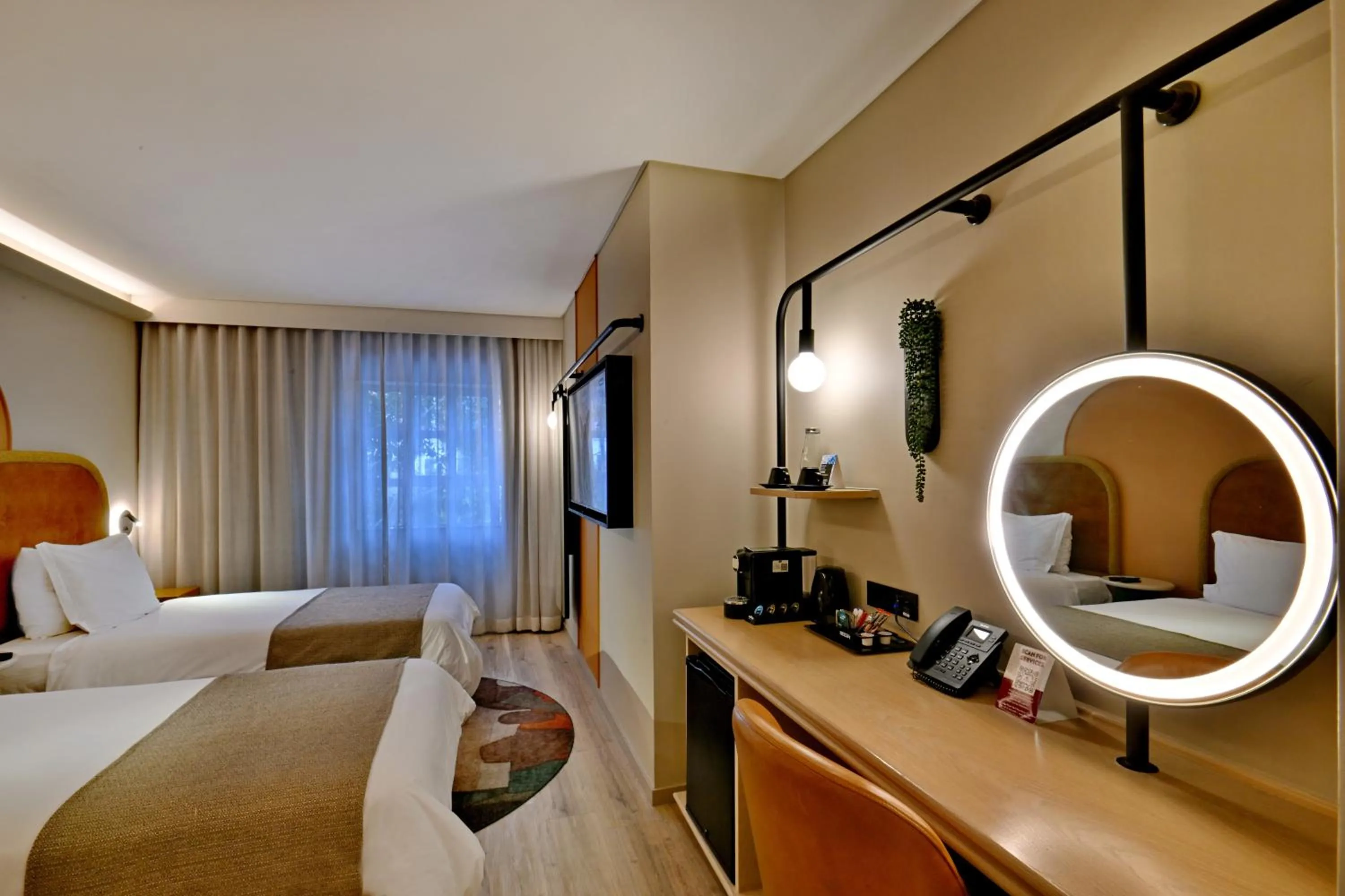 Twin Room - Non Smoking in City Lodge Hotel V&A Waterfront