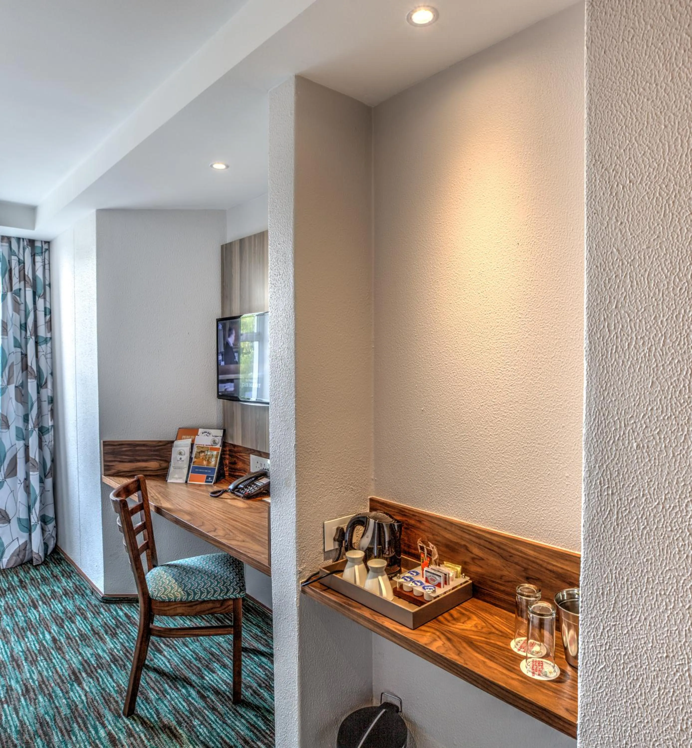 Double Room in Town Lodge Waterfall, Midrand