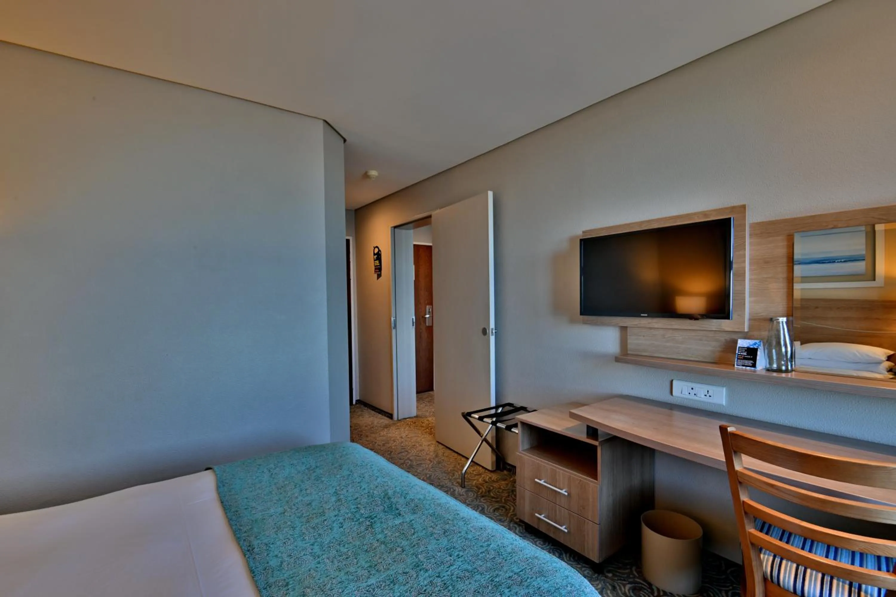 Double Room - Non Smoking in Town Lodge Gqeberha