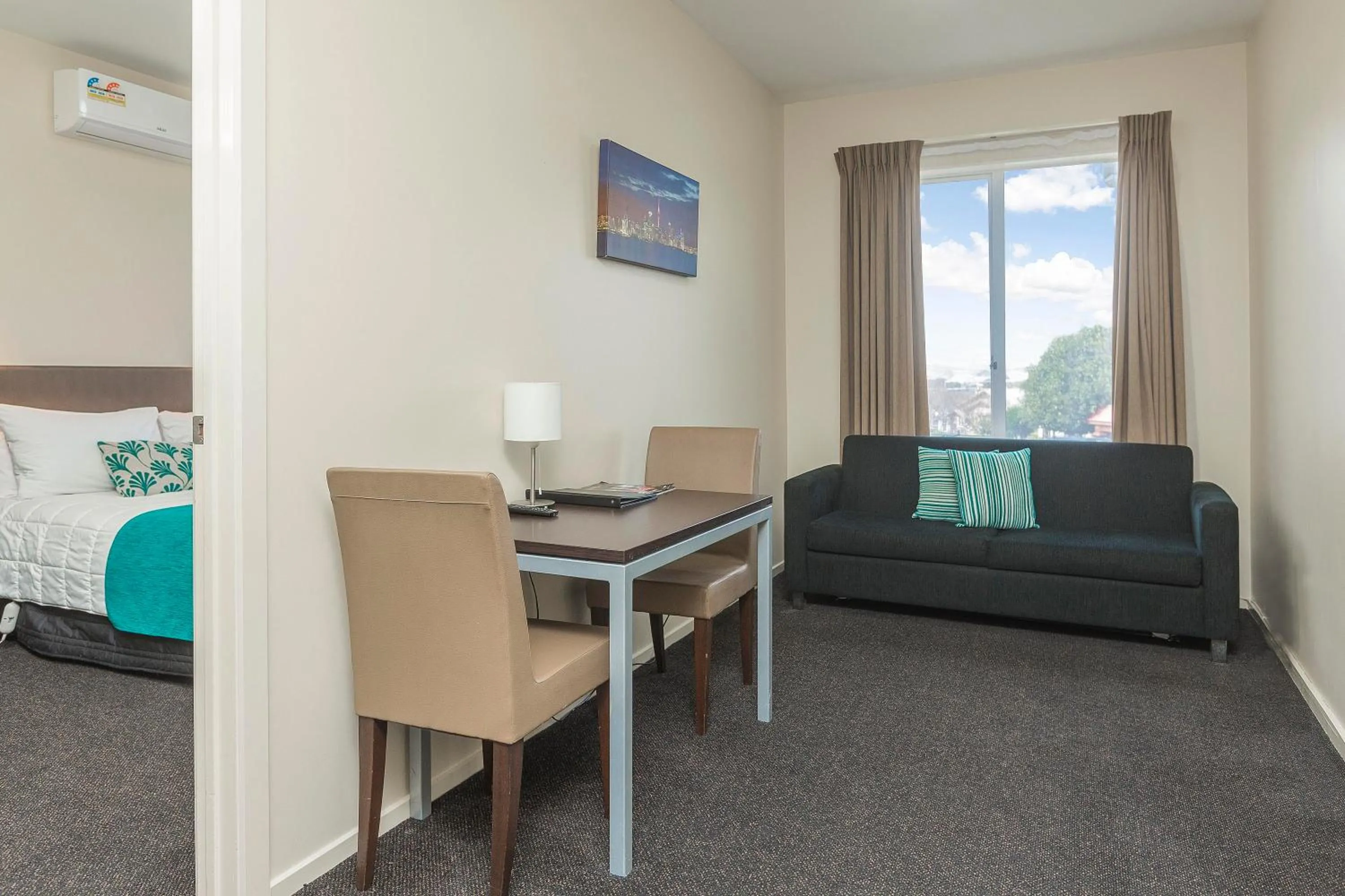 One-Bedroom Suite in 540 on Great South Motel