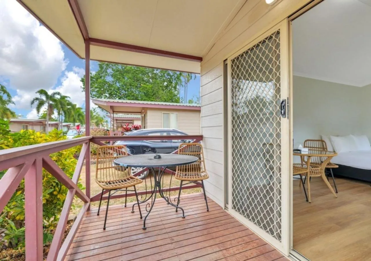 Deluxe Double Room in Darwin FreeSpirit Resort