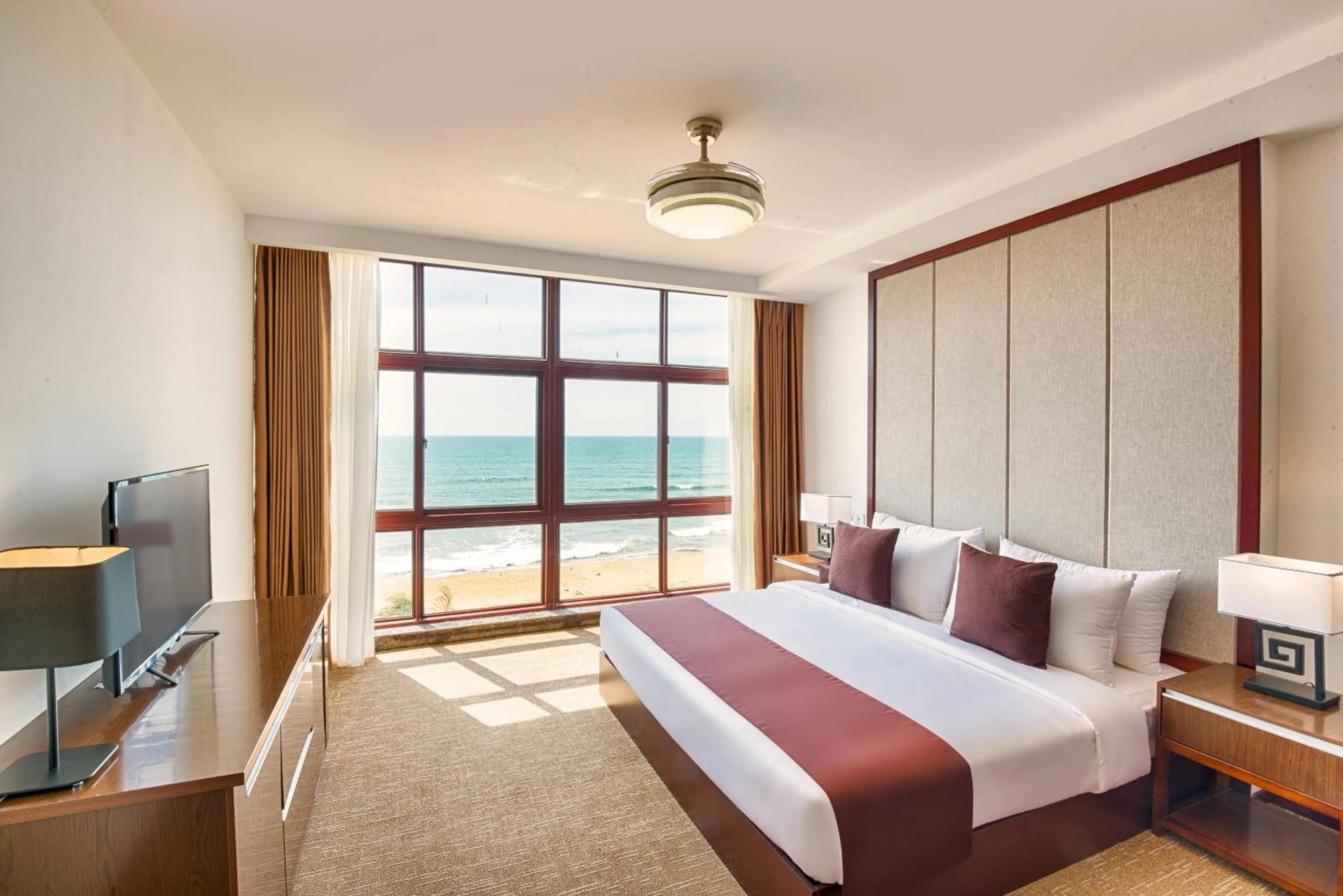 Family Suite - single occupancy in Jie Jie Beach Hotel