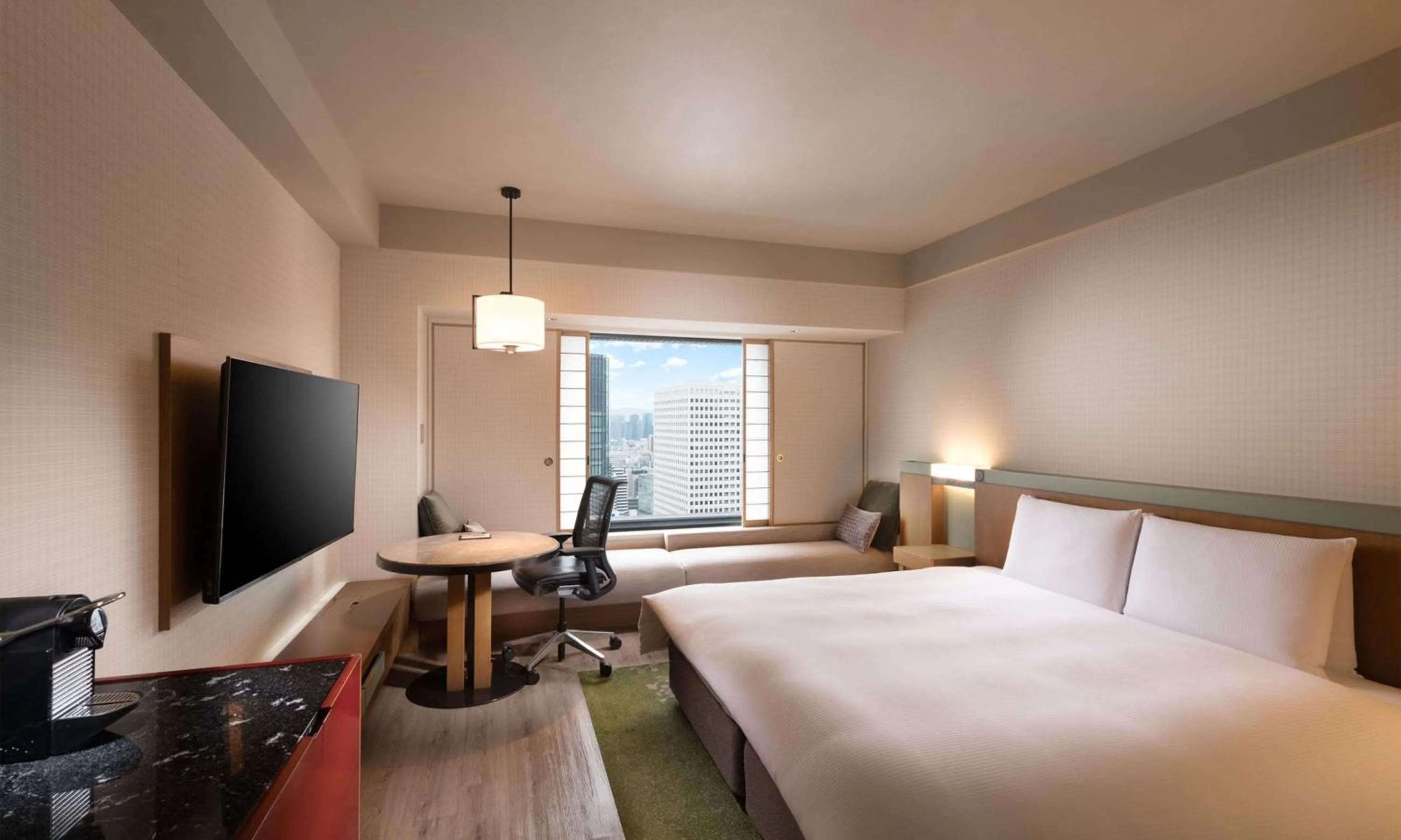Executive King Room in Hilton Osaka Hotel
