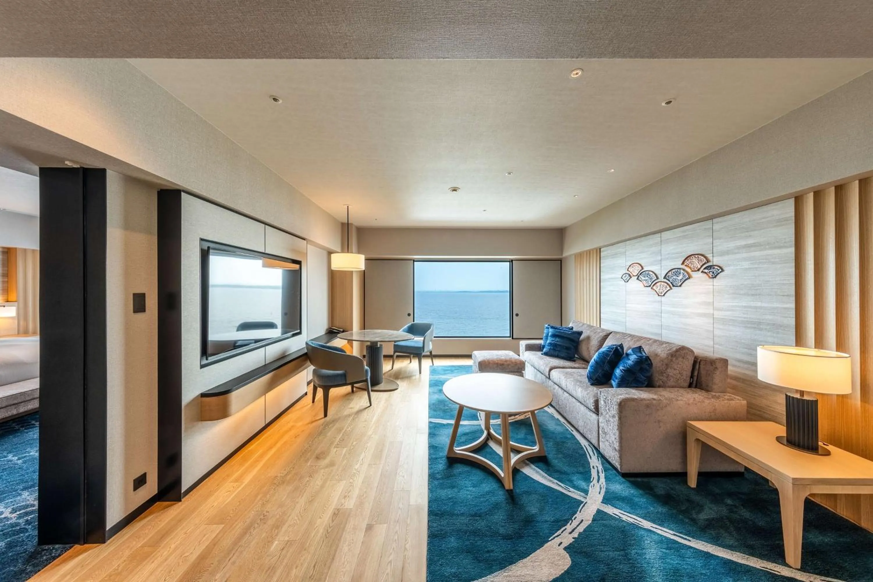 Deluxe Suite with Ocean View in Hilton Tokyo Bay
