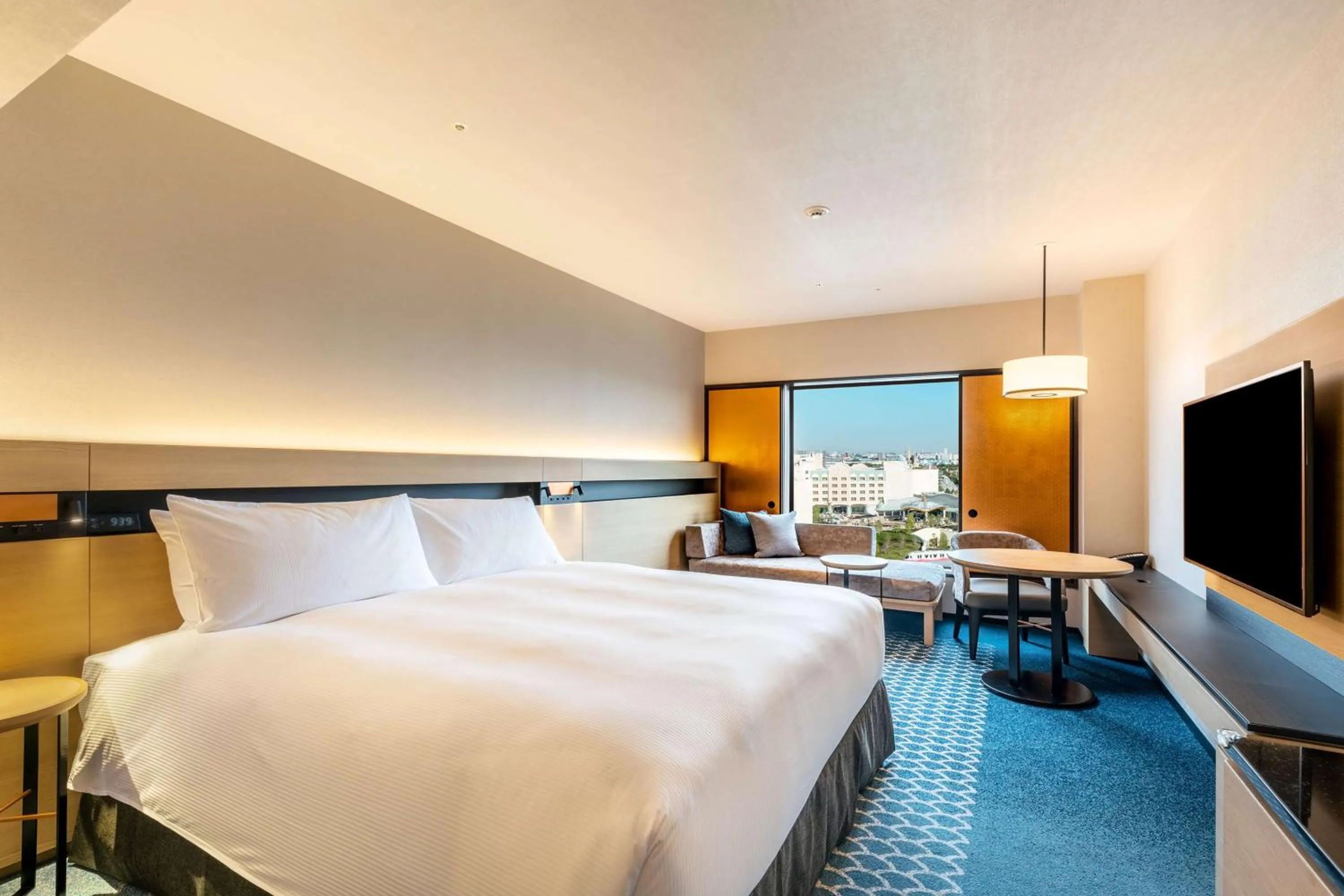 Executive King Room with Park View in Hilton Tokyo Bay