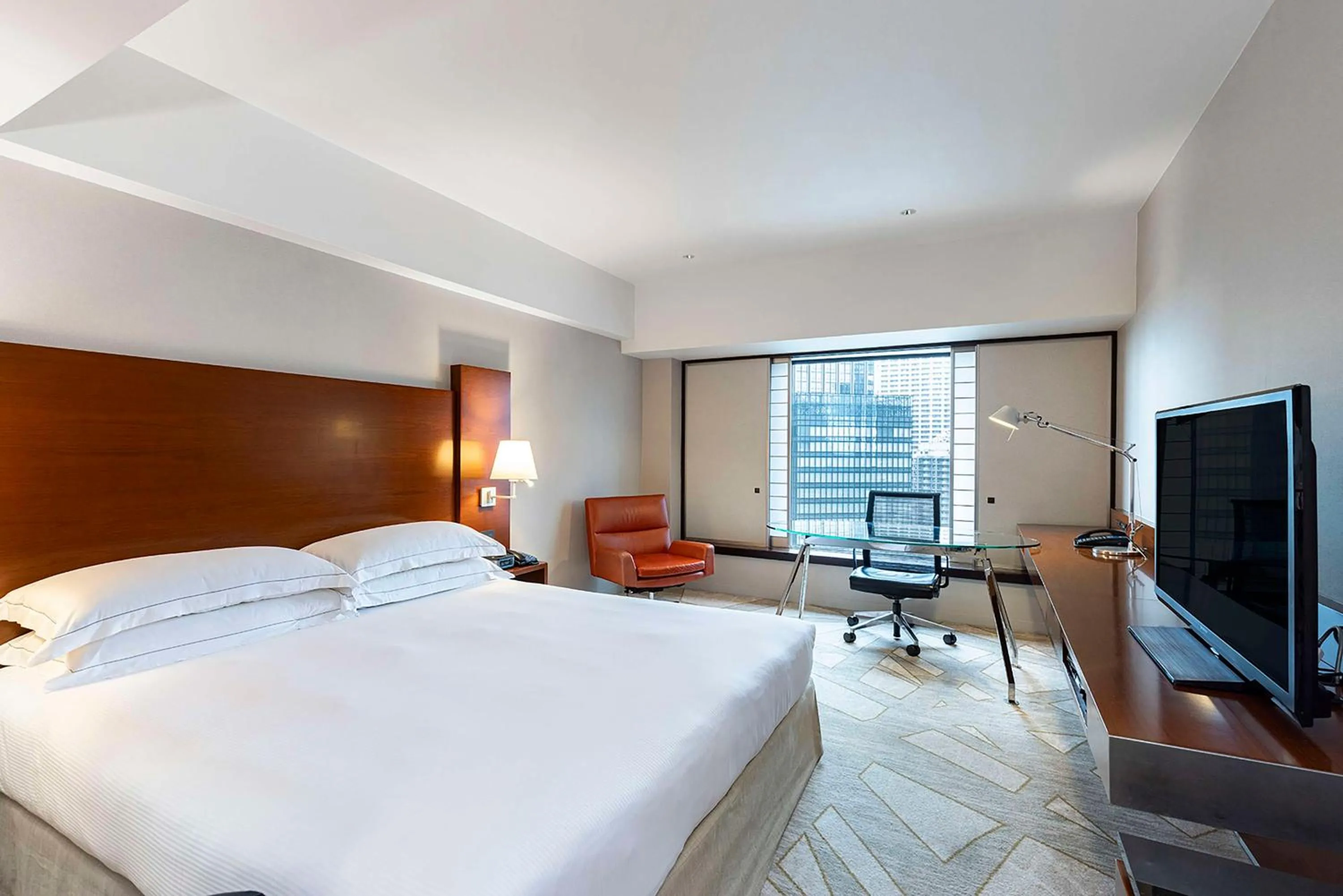 King Hilton Room in Hilton Tokyo Hotel