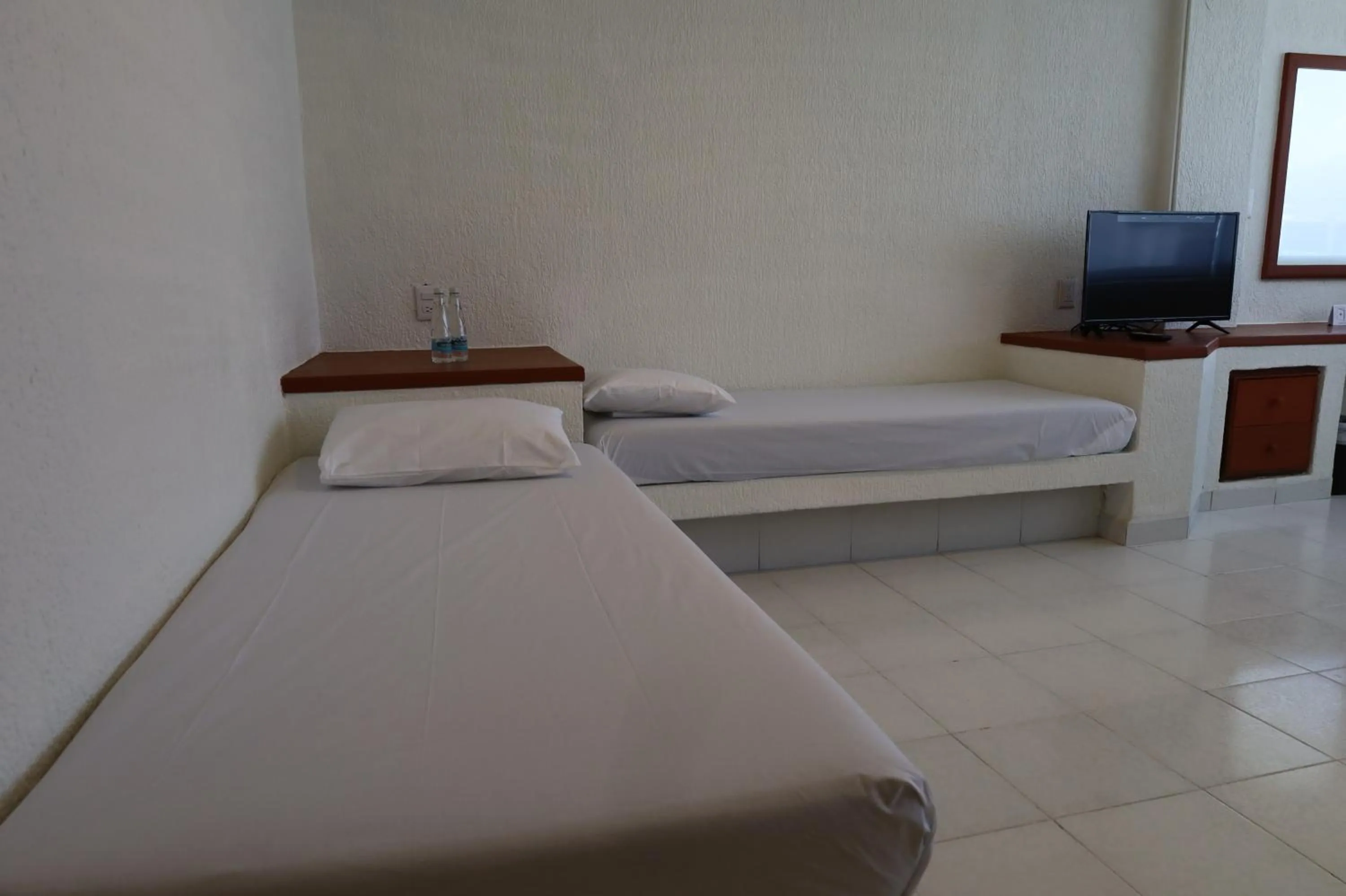 Double Room without sea view in Hotel Aristos Acapulco