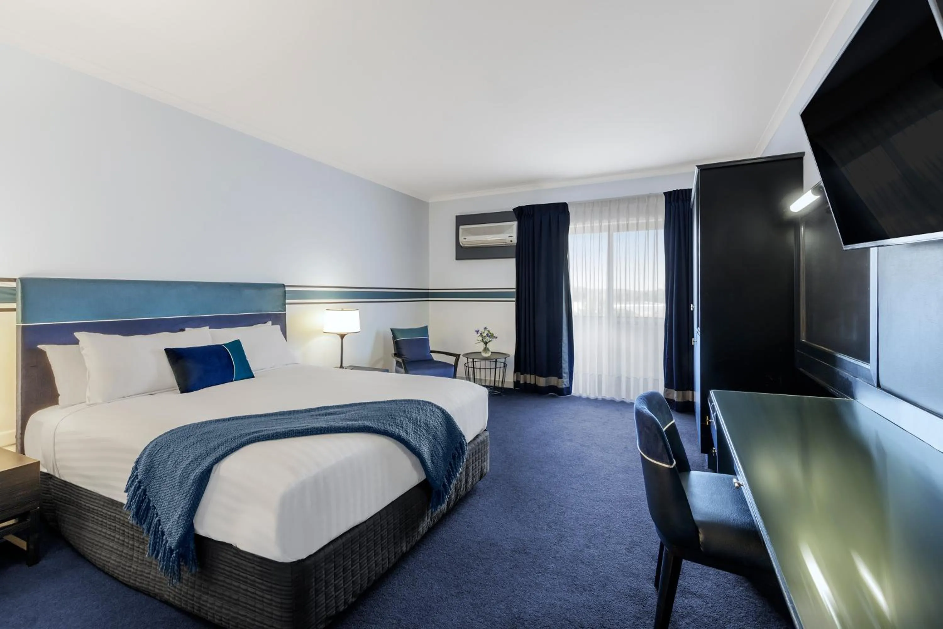 Queen Room in Ramada by Wyndham Diplomat Canberra