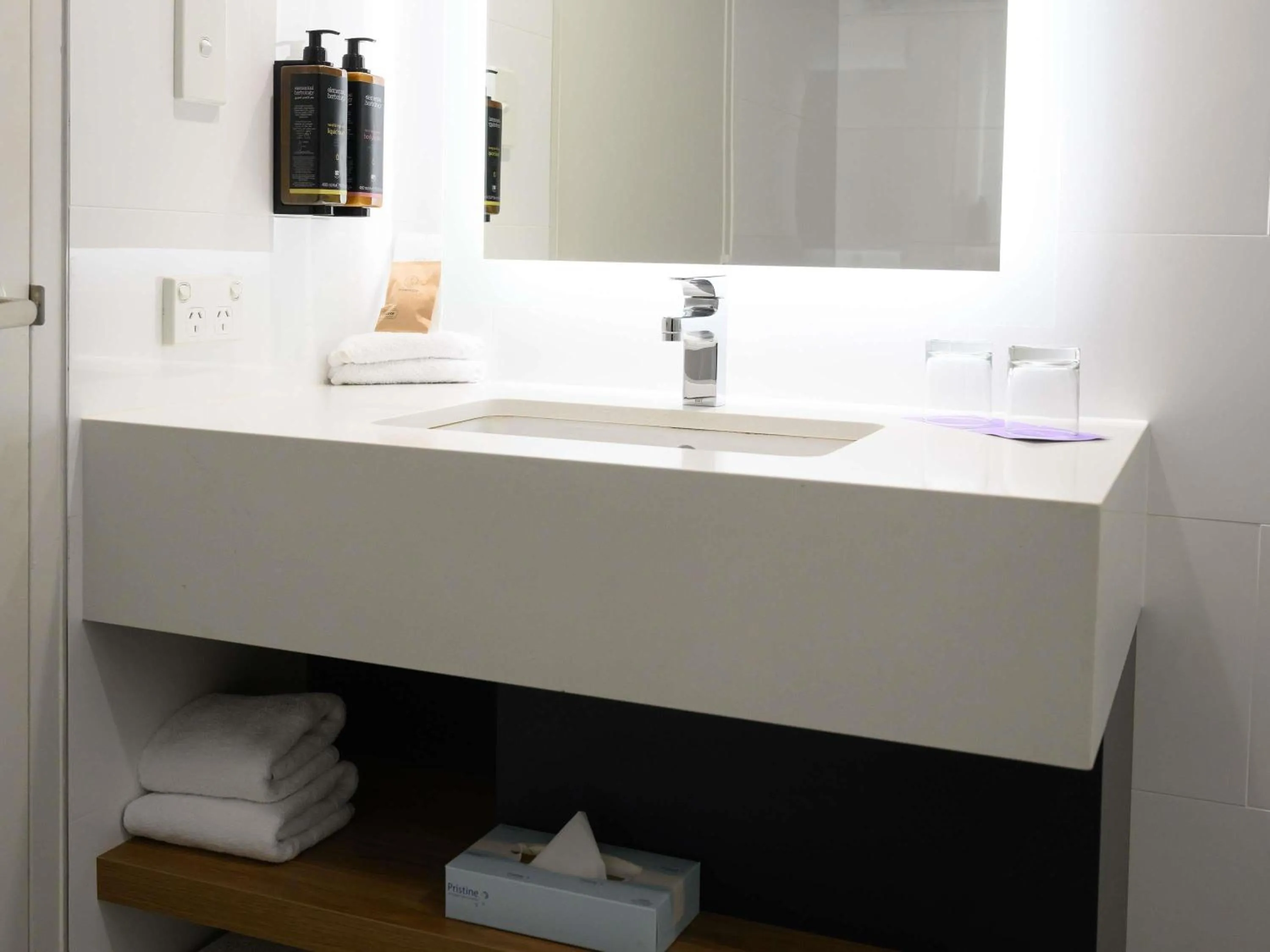 Superior King Room in Mercure Penrith