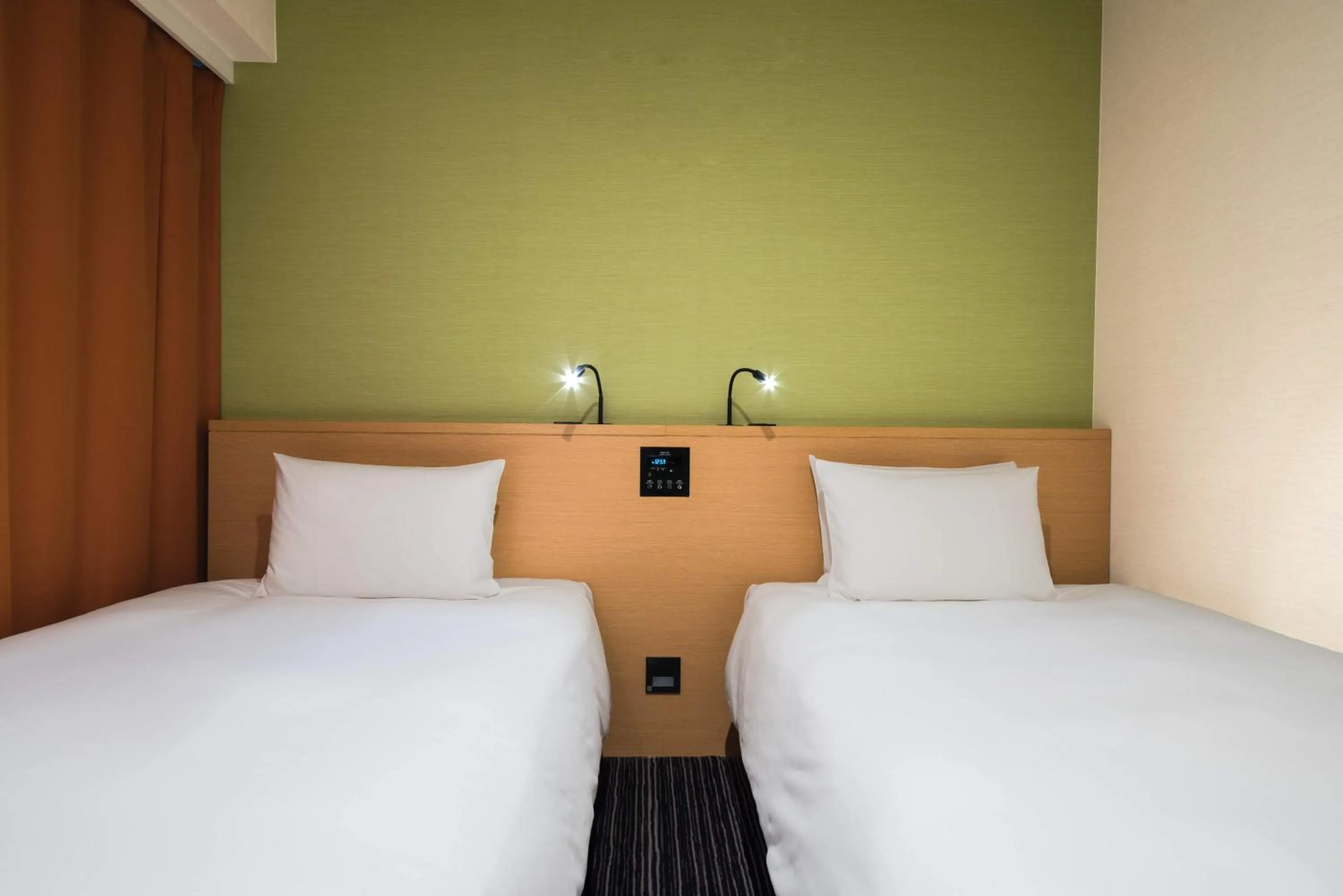 Superior Twin Room with Shower - Non-Smoking in the b ikebukuro