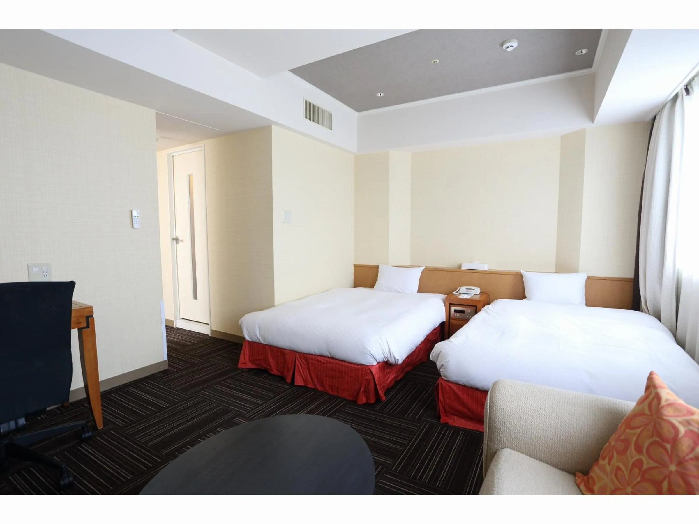 Deluxe Twin Room - single occupancy in Kanku Izumiotsu Washington Hotel