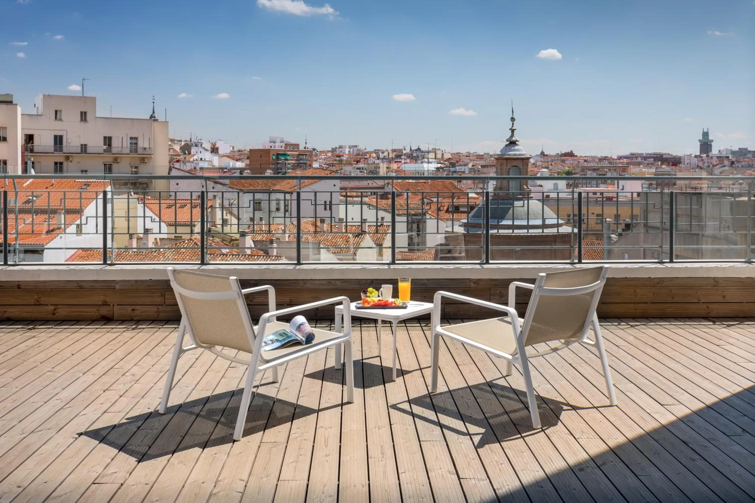 Suite with Terrace in Barceló Torre de Madrid