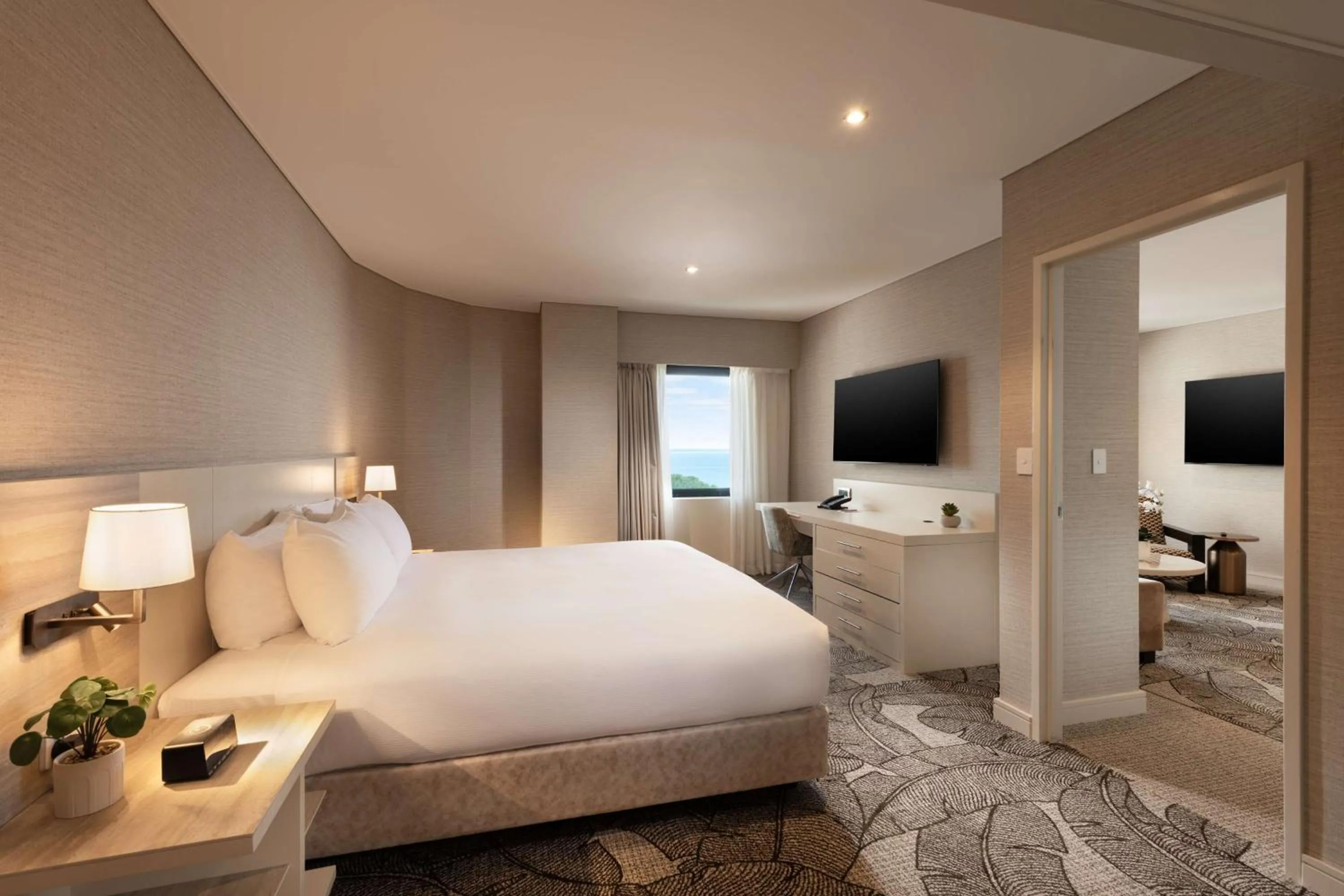 One-Bedroom Suite with Harbor View in Hilton Darwin