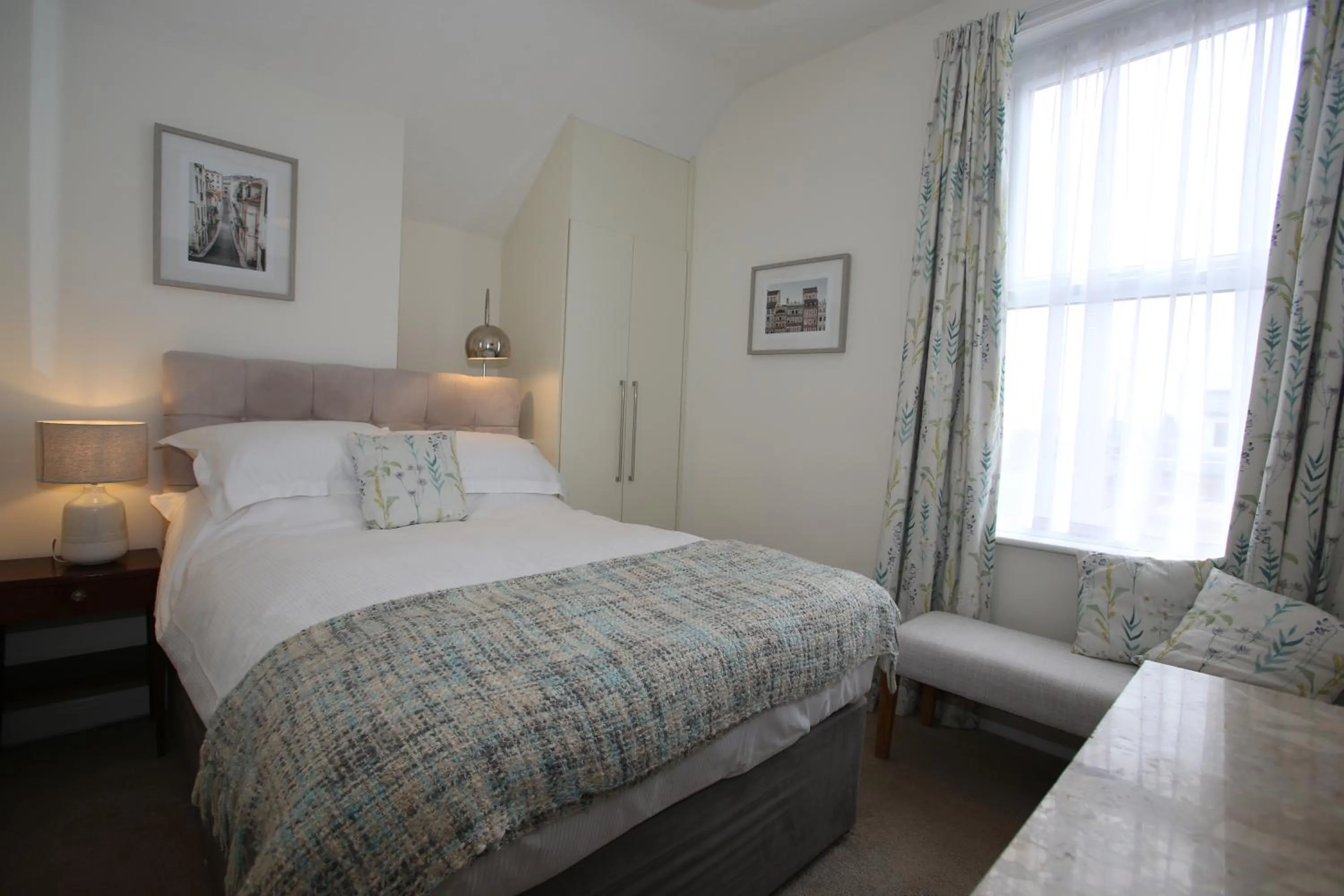 Double Room with Private Bathroom in The Cordelia