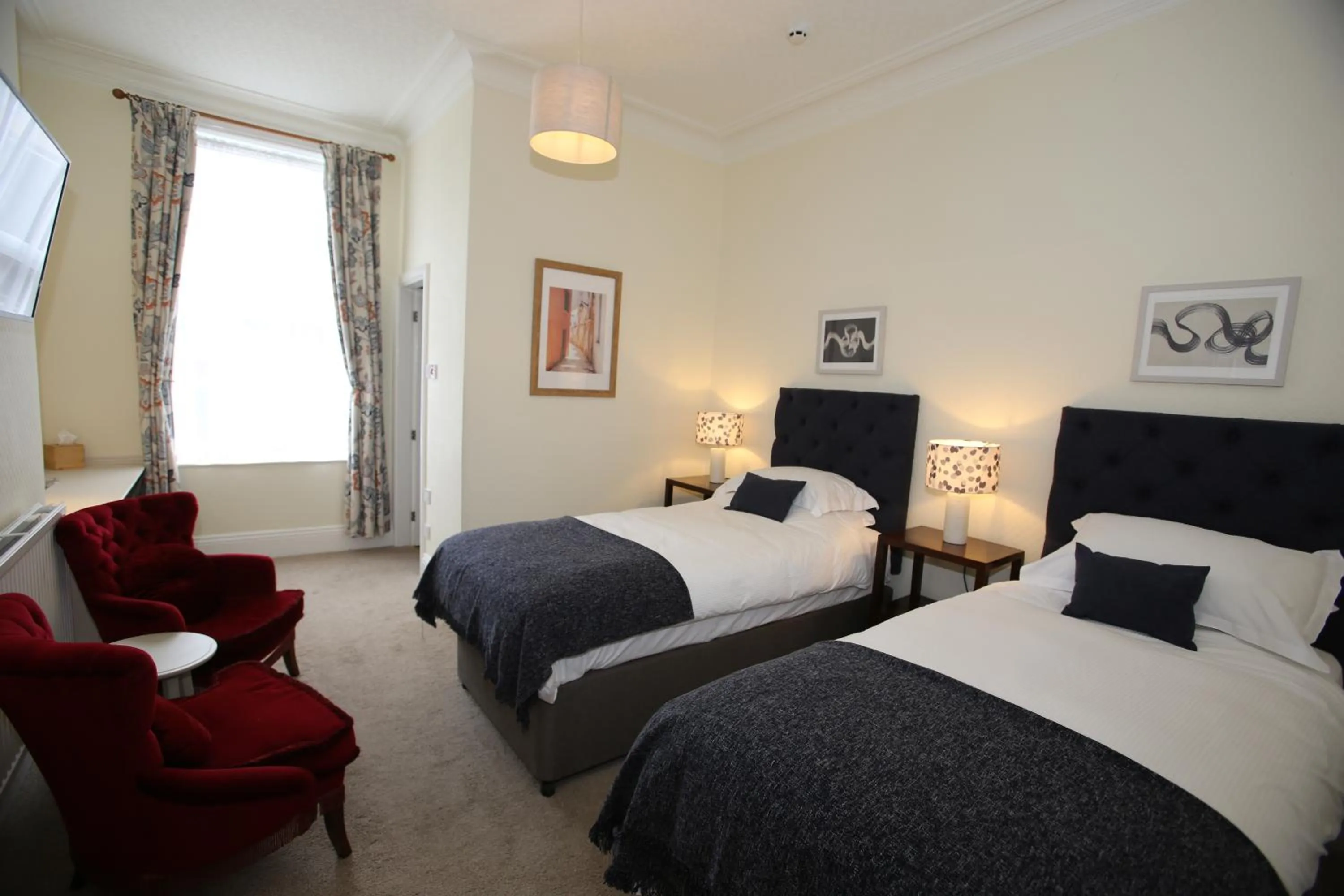 Deluxe Twin Room in The Cordelia