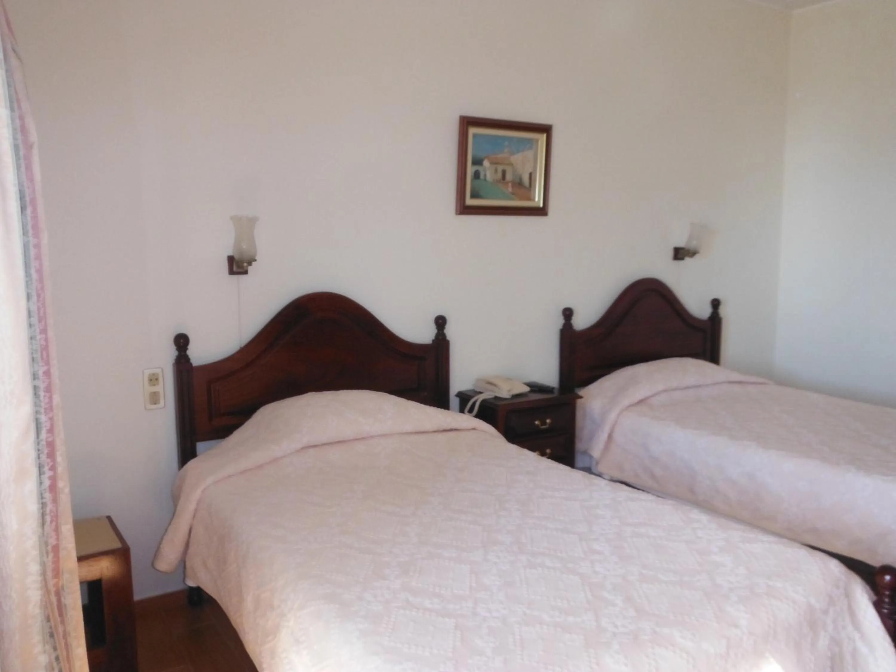 Twin Room with Balcony and Side View in Aeromar Beach Hotel