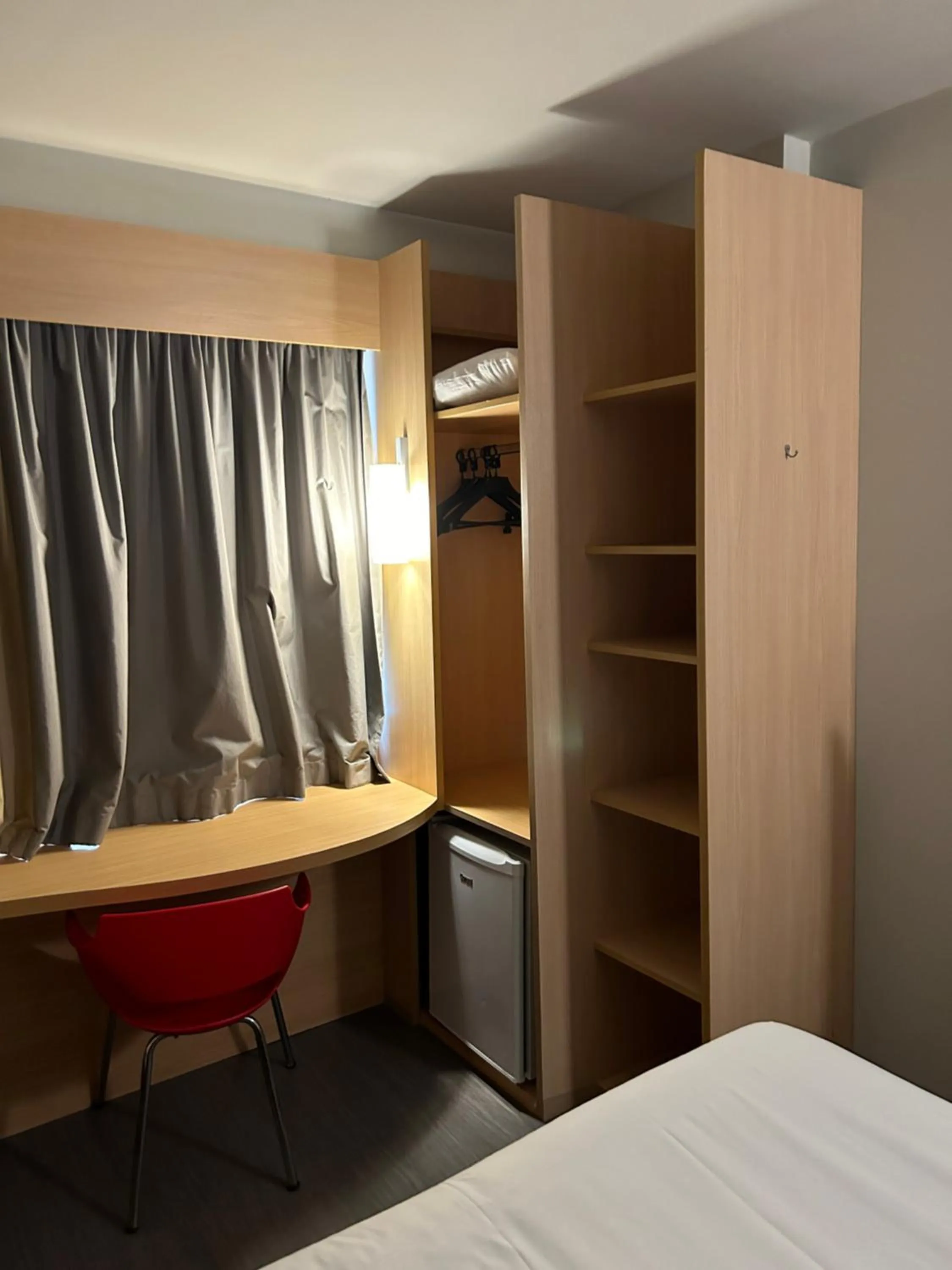 Standard Double Room (2 Adults) in ibis Copacabana Posto 5
