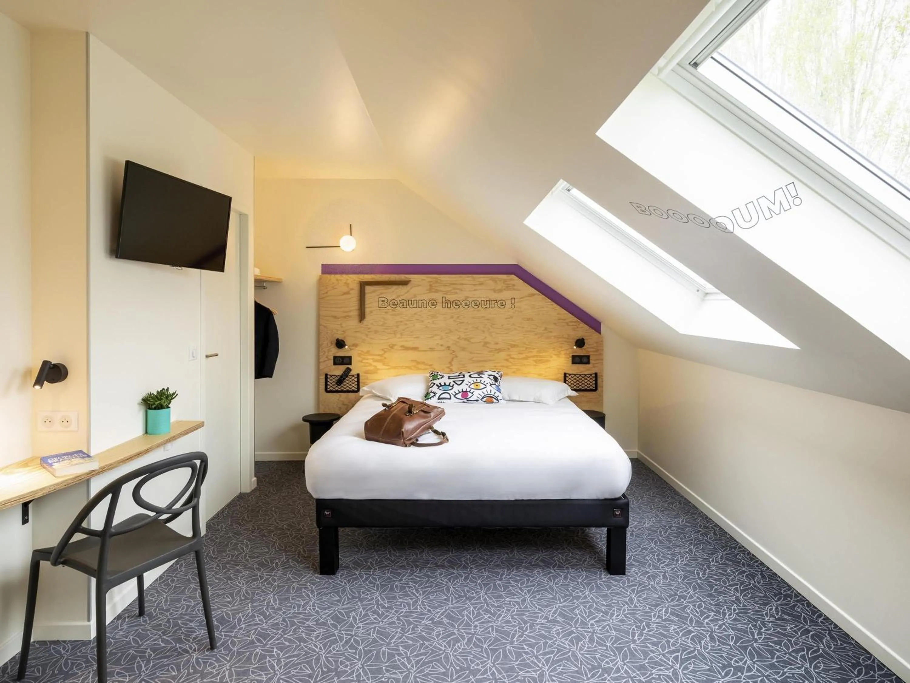 Family Room in greet Hotel Beaune