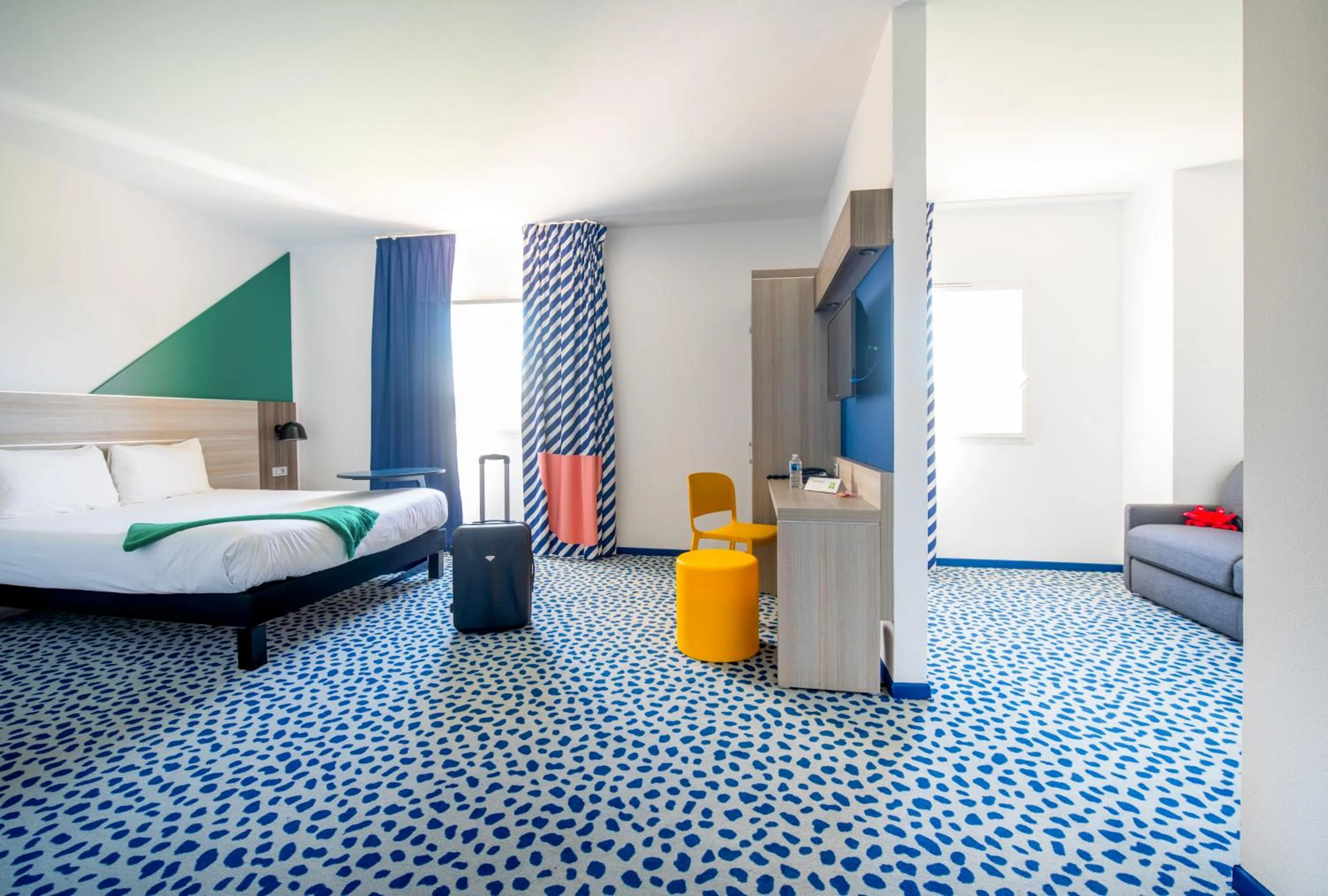 Standard Twin Room - single occupancy in ibis Styles Marseille Plan de Campagne