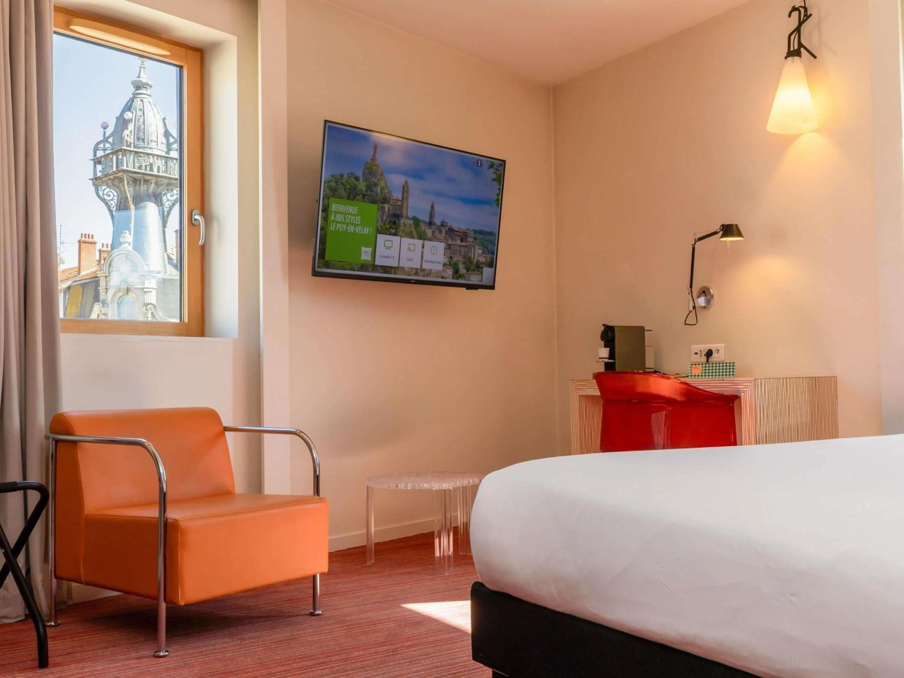 Single Room with Single Bed in ibis Styles Le Puy en Velay