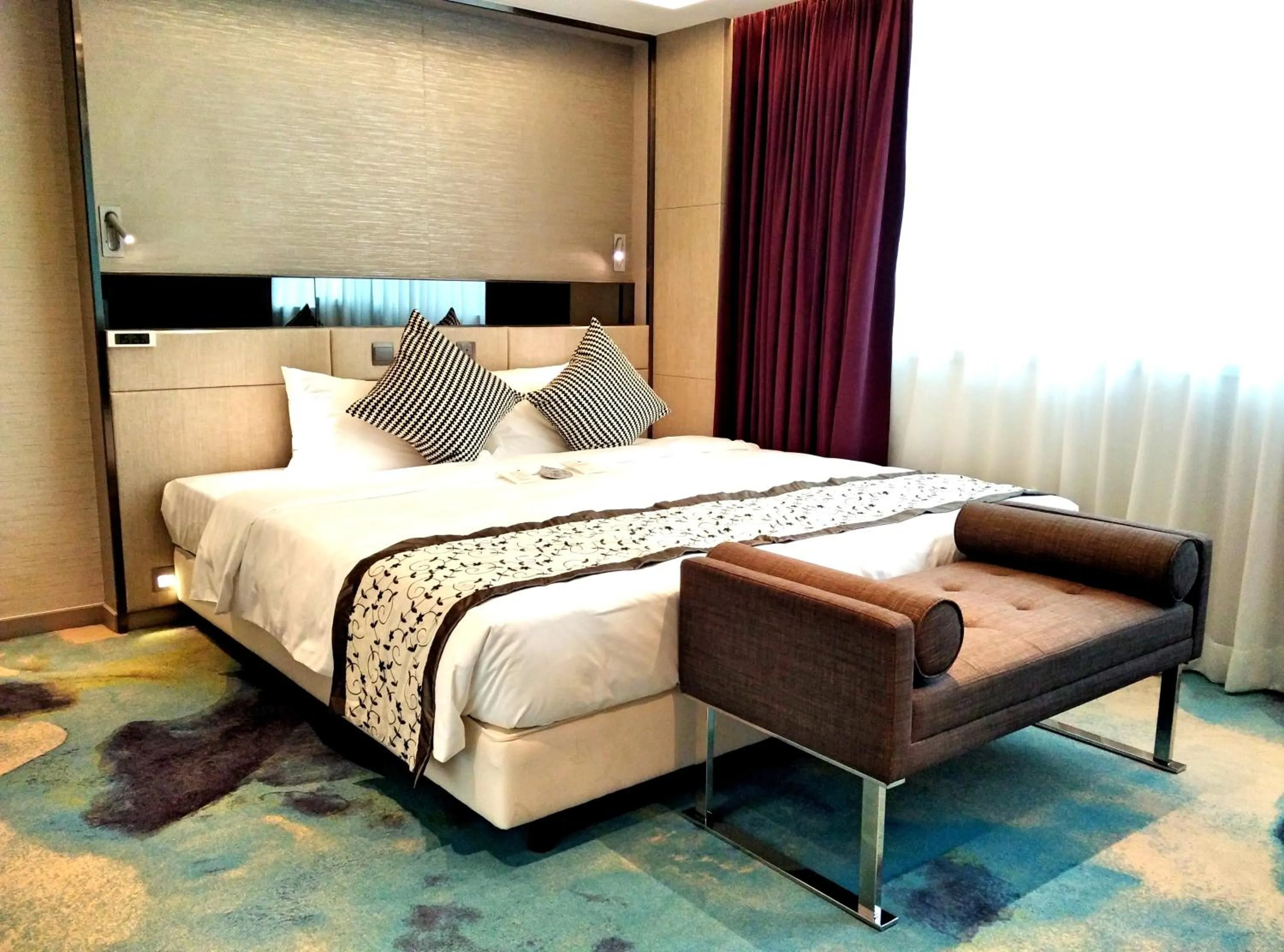 Signature King Suite in Sohotel