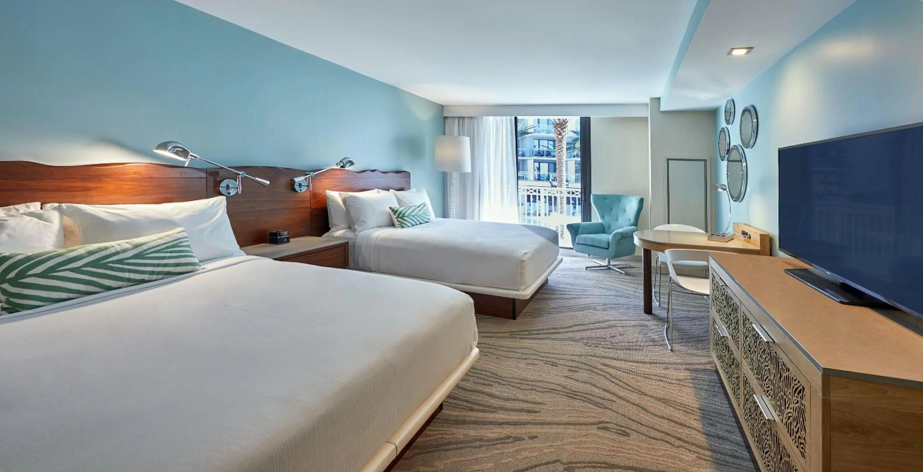 Queen Room with Pool View in Zota Beach Resort