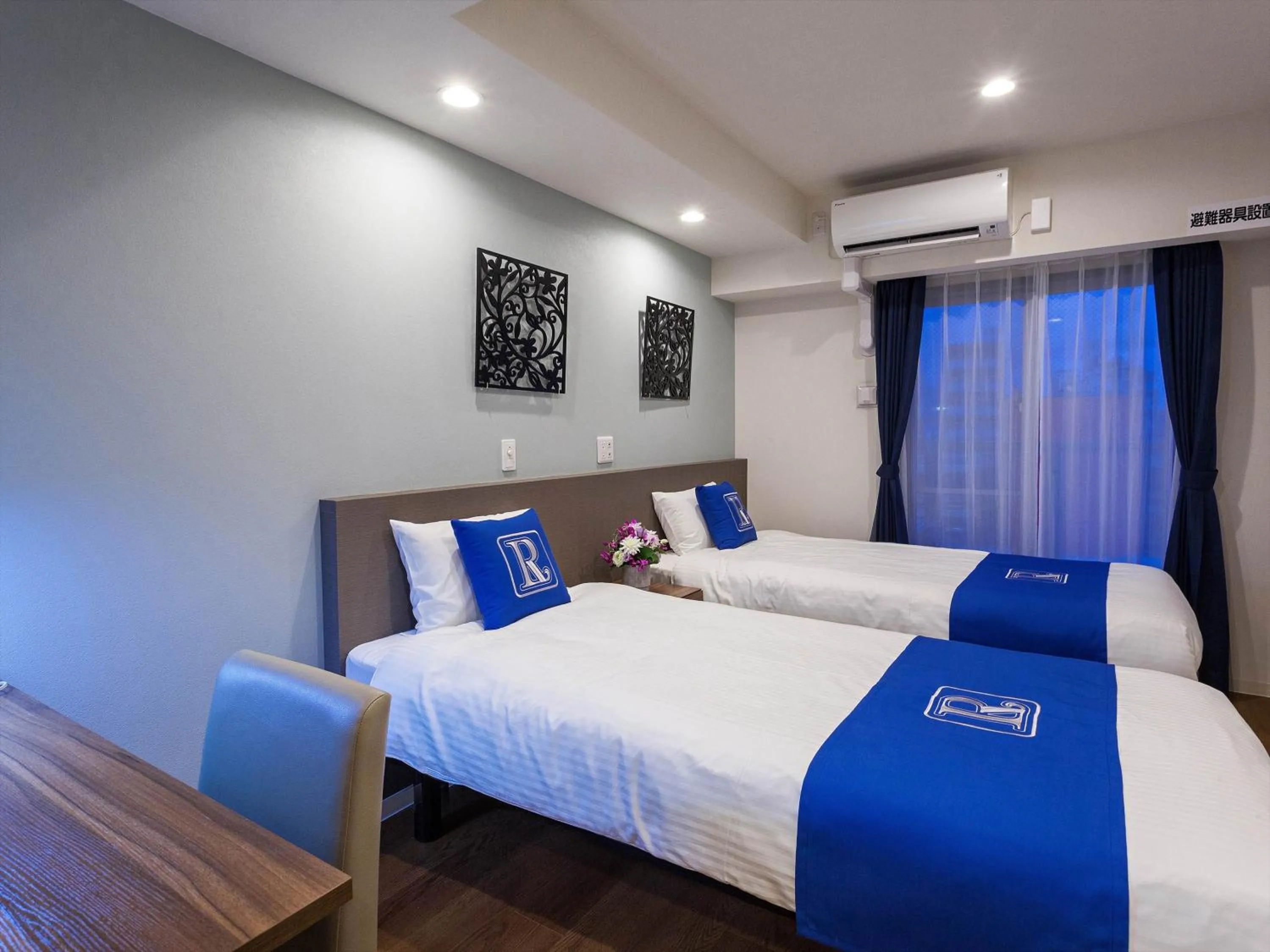 Premier Light Twin Room- Non-Smoking - single occupancy in Living Inn Asahibashiekimae Premier