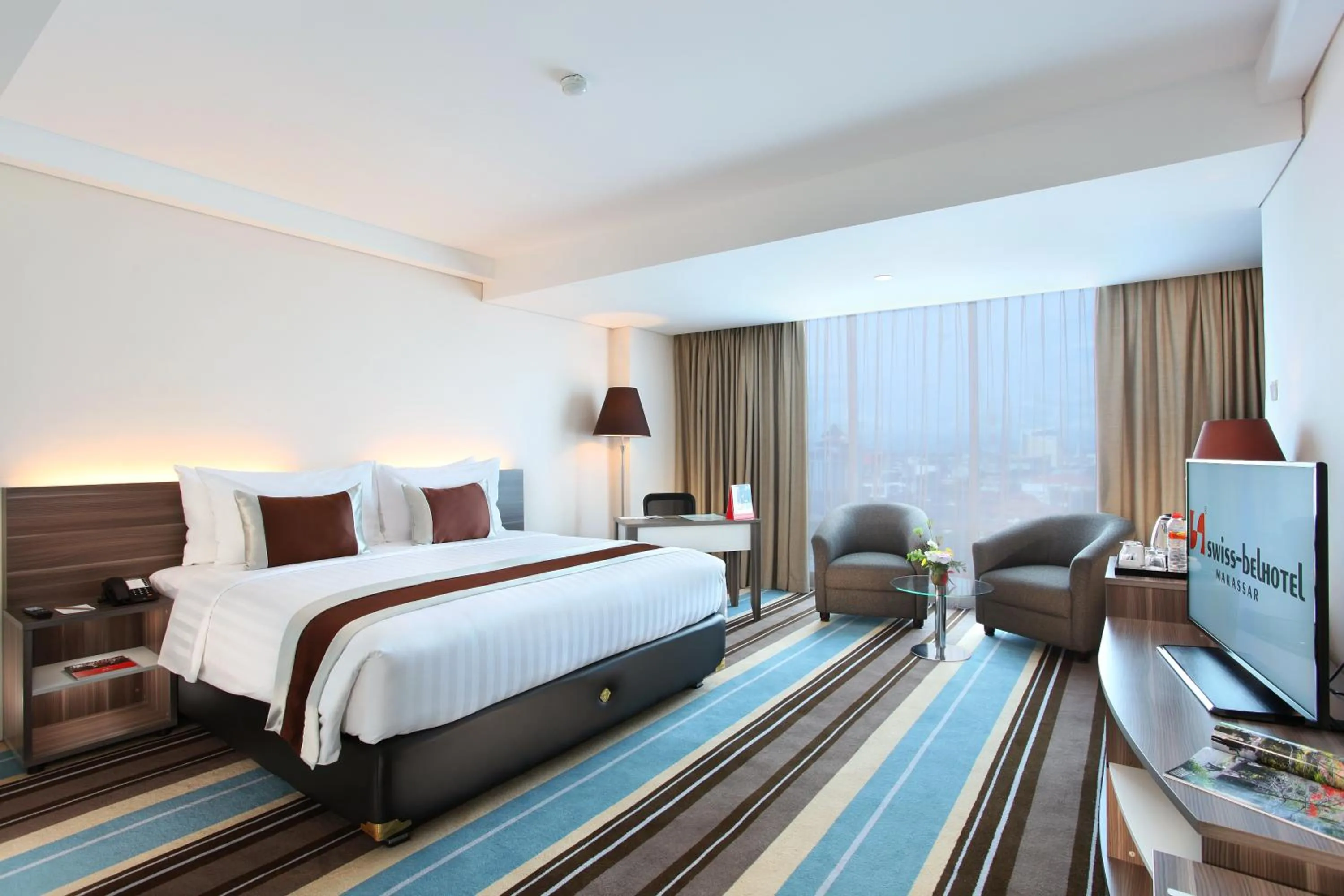 Grand Deluxe Double Room with City View in Swiss-Belhotel Makassar