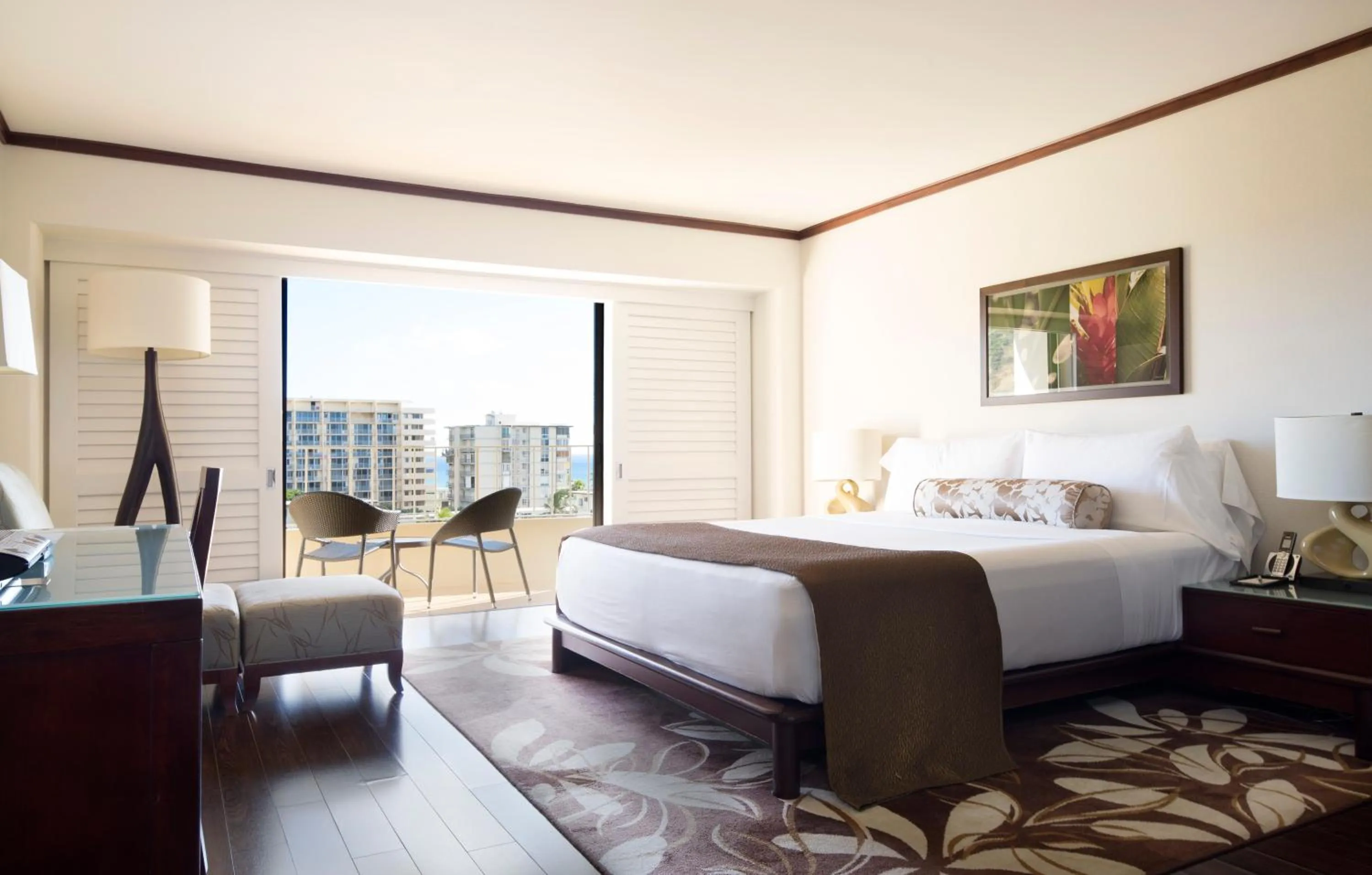 Partial Ocean View King in Lotus Honolulu at Diamond Head
