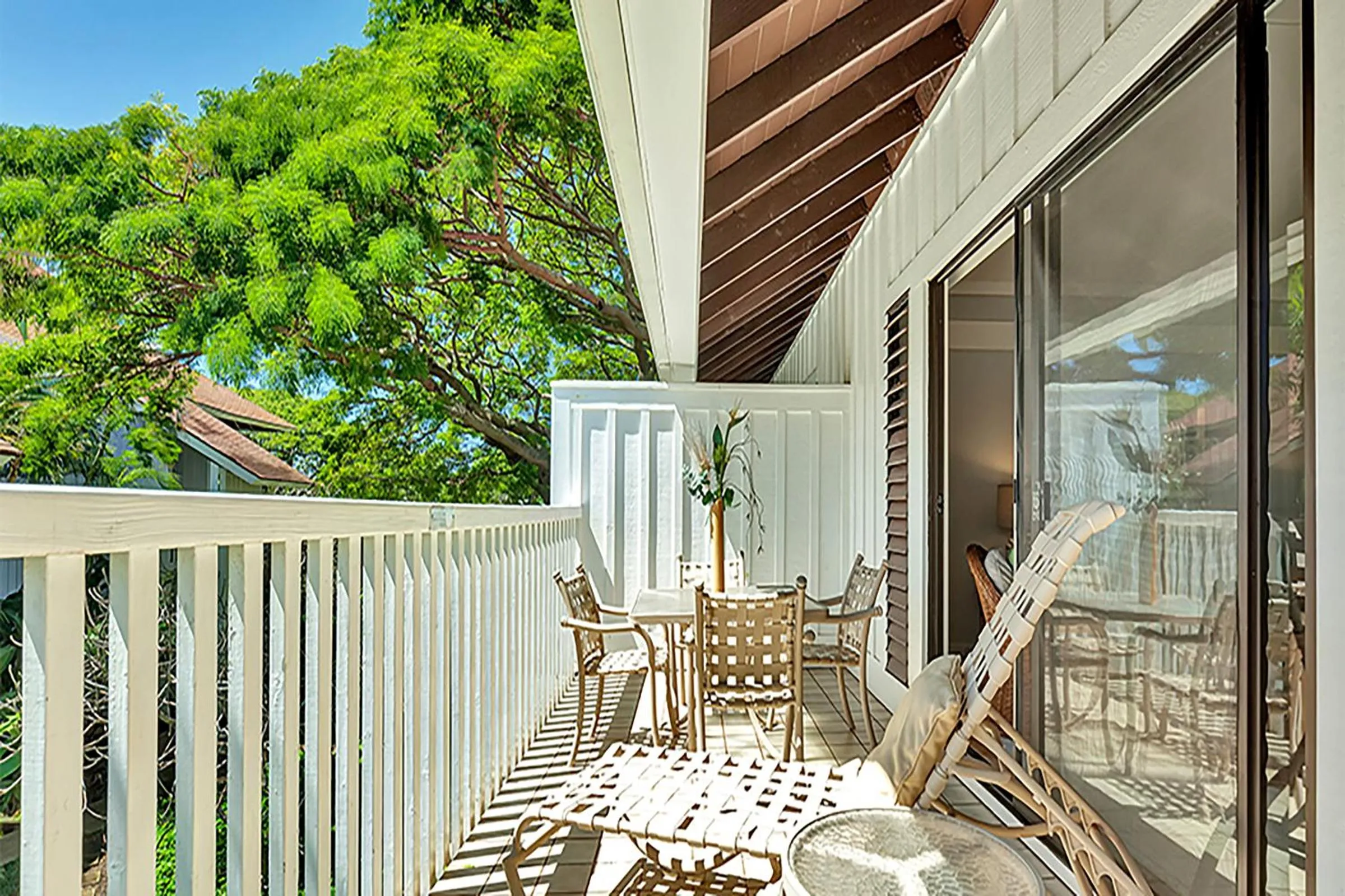 1-Bedroom Garden View Deluxe Suite in Kiahuna Plantation and Beach Bungalows by Castle