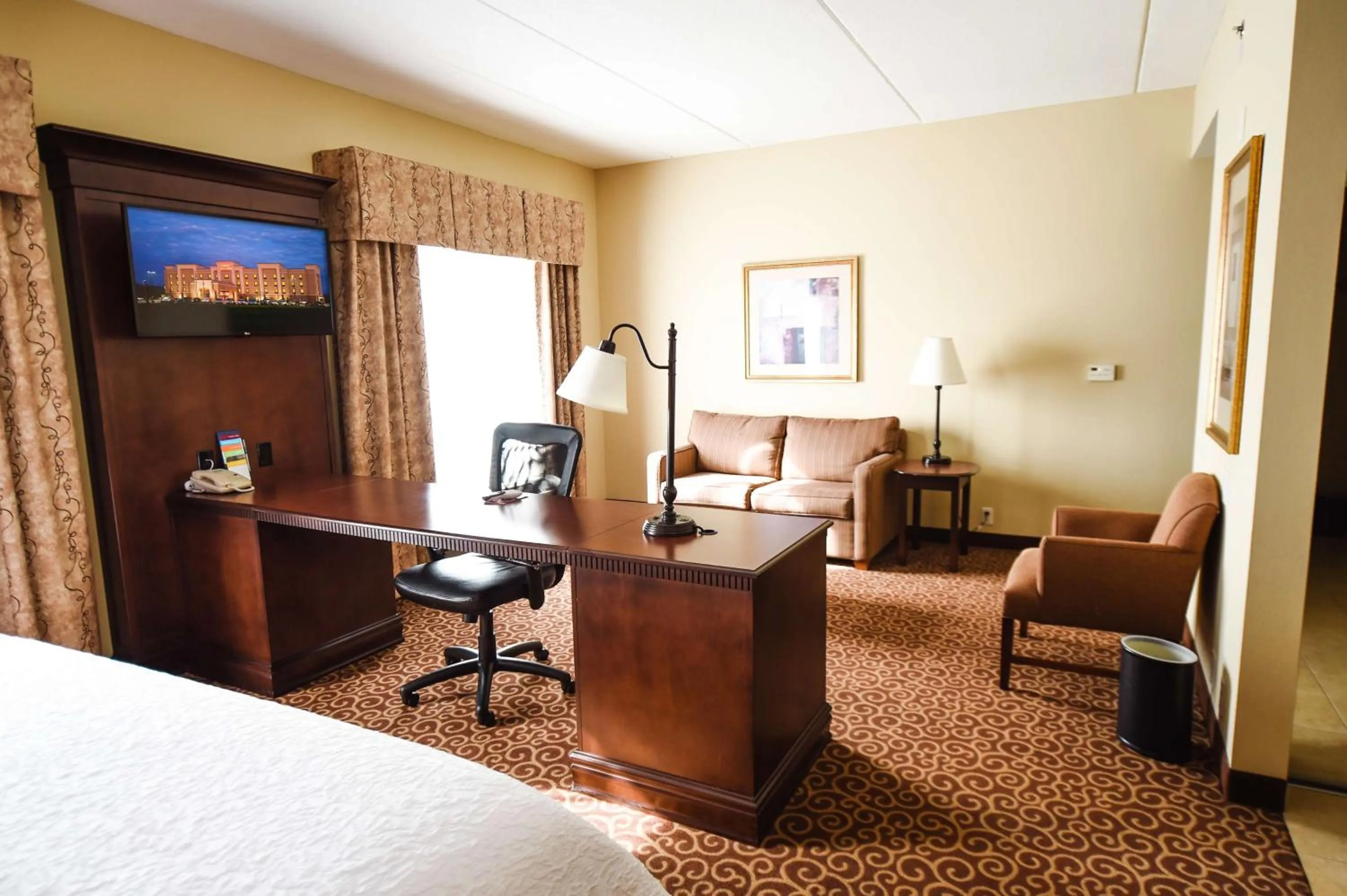 King Studio Suite with Sofa Bed - Non-Smoking in Hampton Inn & Suites Ocala - Belleview