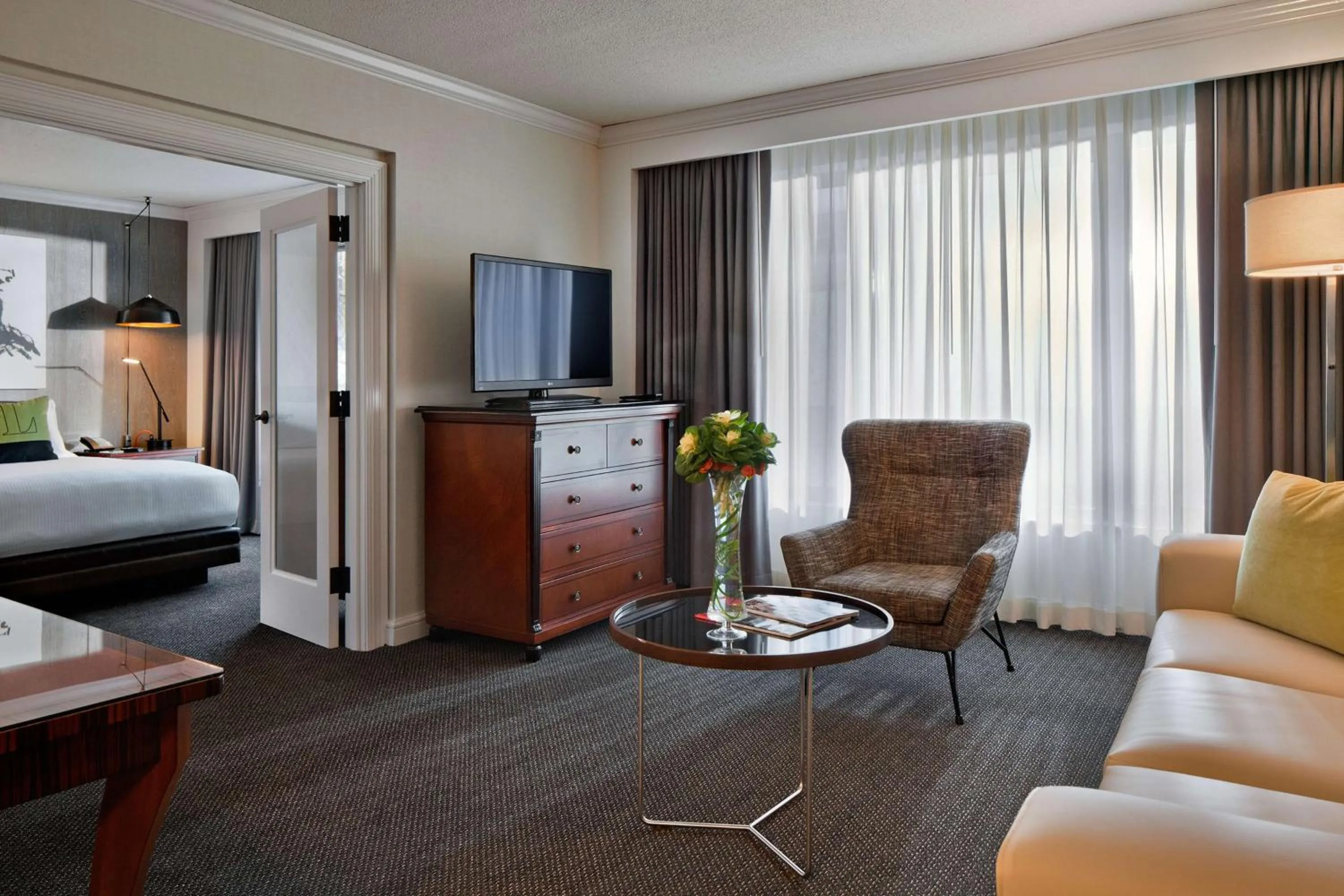 Deluxe King Suite - Hearing Accessible in The Logan Philadelphia, Curio Collection by Hilton