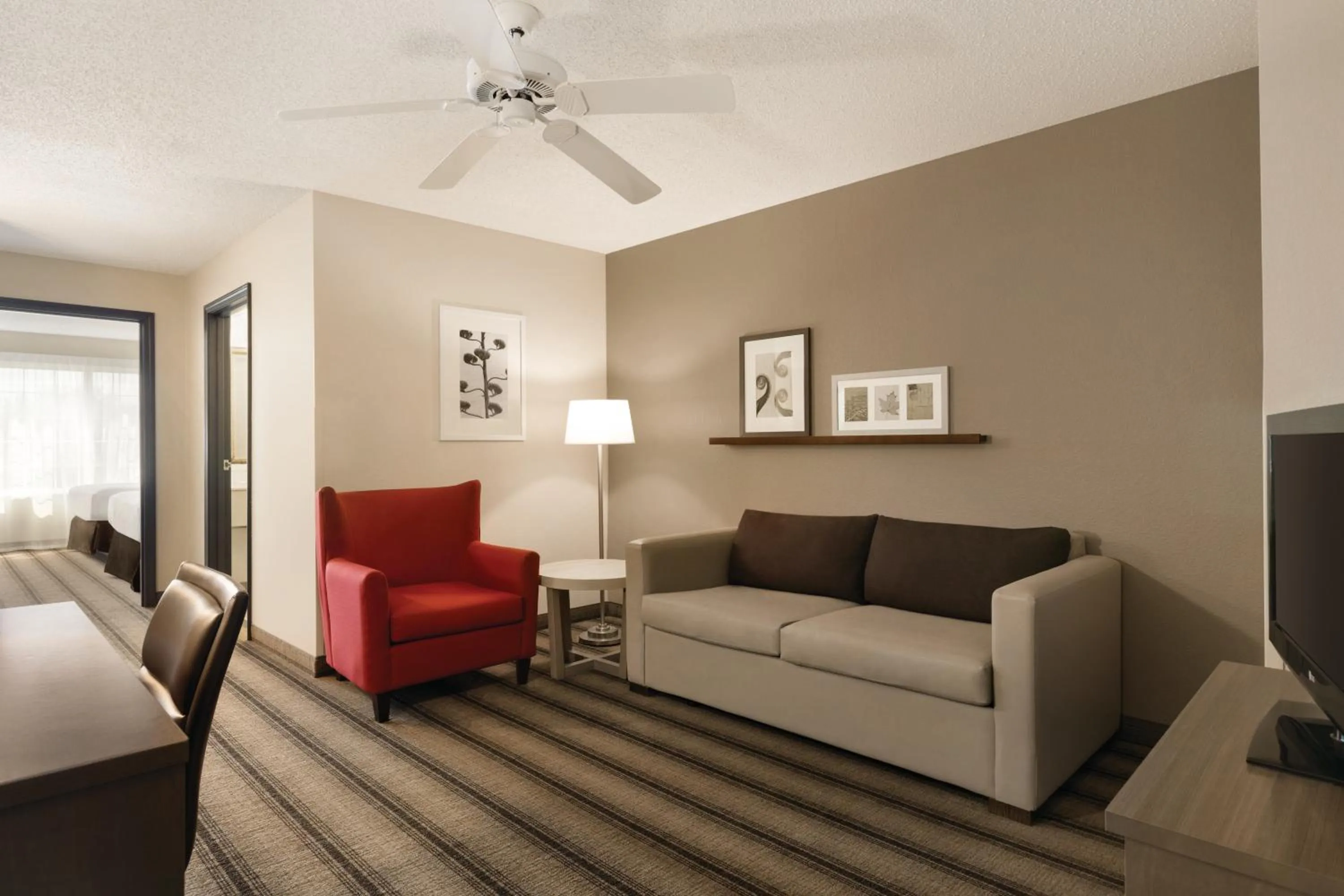 One-Bedroom Queen Suite with Sofa Bed in Country Inn & Suites by Radisson, Indianapolis Airport South, IN