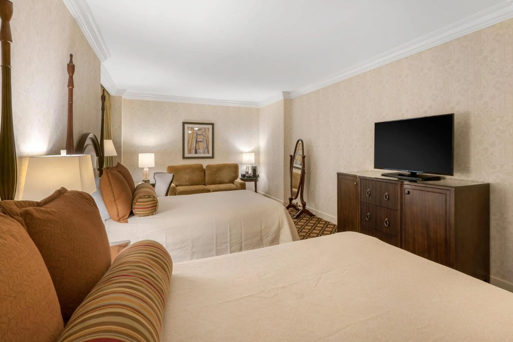 ADA Deluxe Room - 2 Double Beds in Omni San Francisco