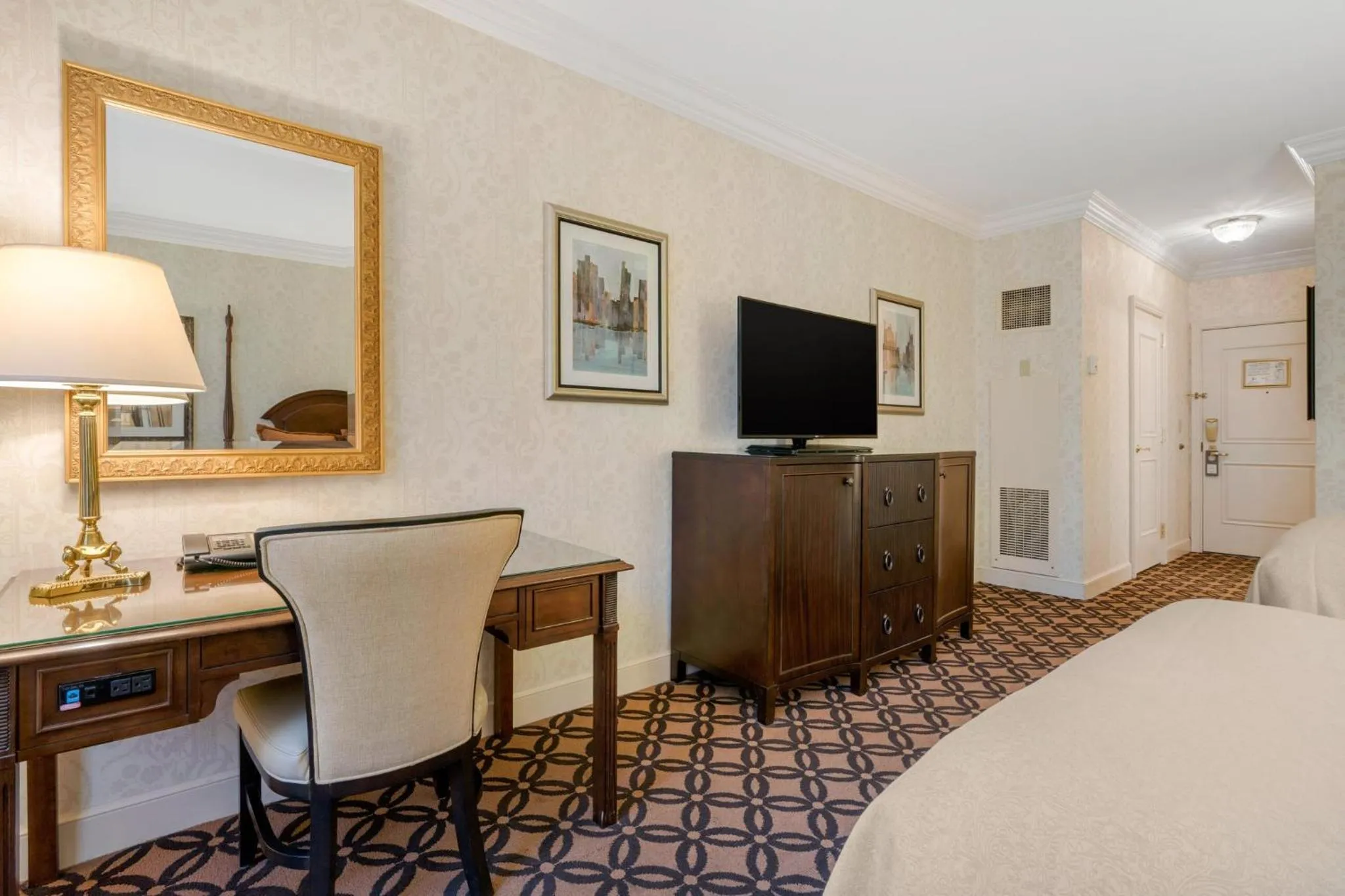 Deluxe Double Room with Two Double Beds in Omni San Francisco