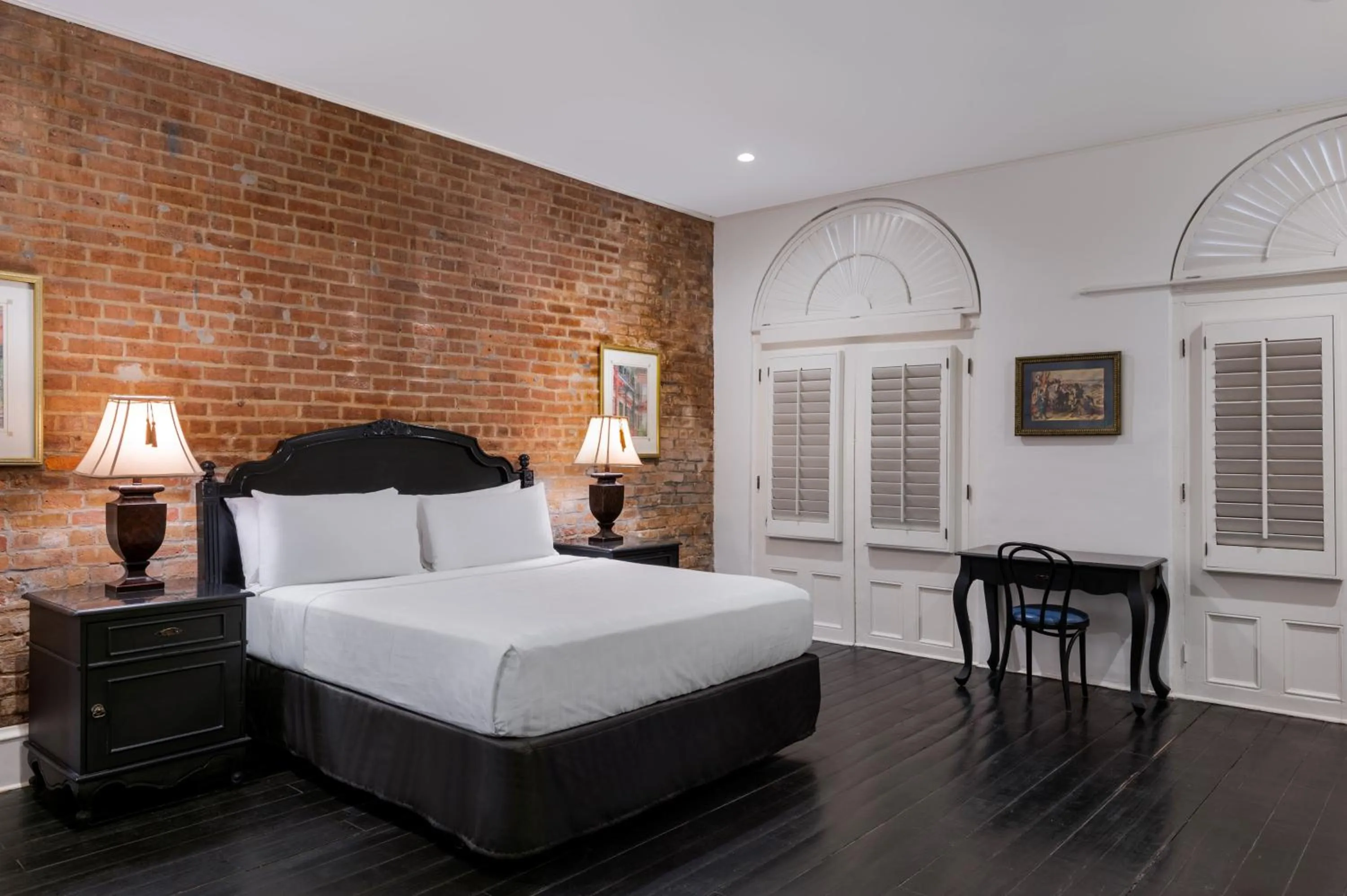 Superior Room in Hotel Royal New Orleans