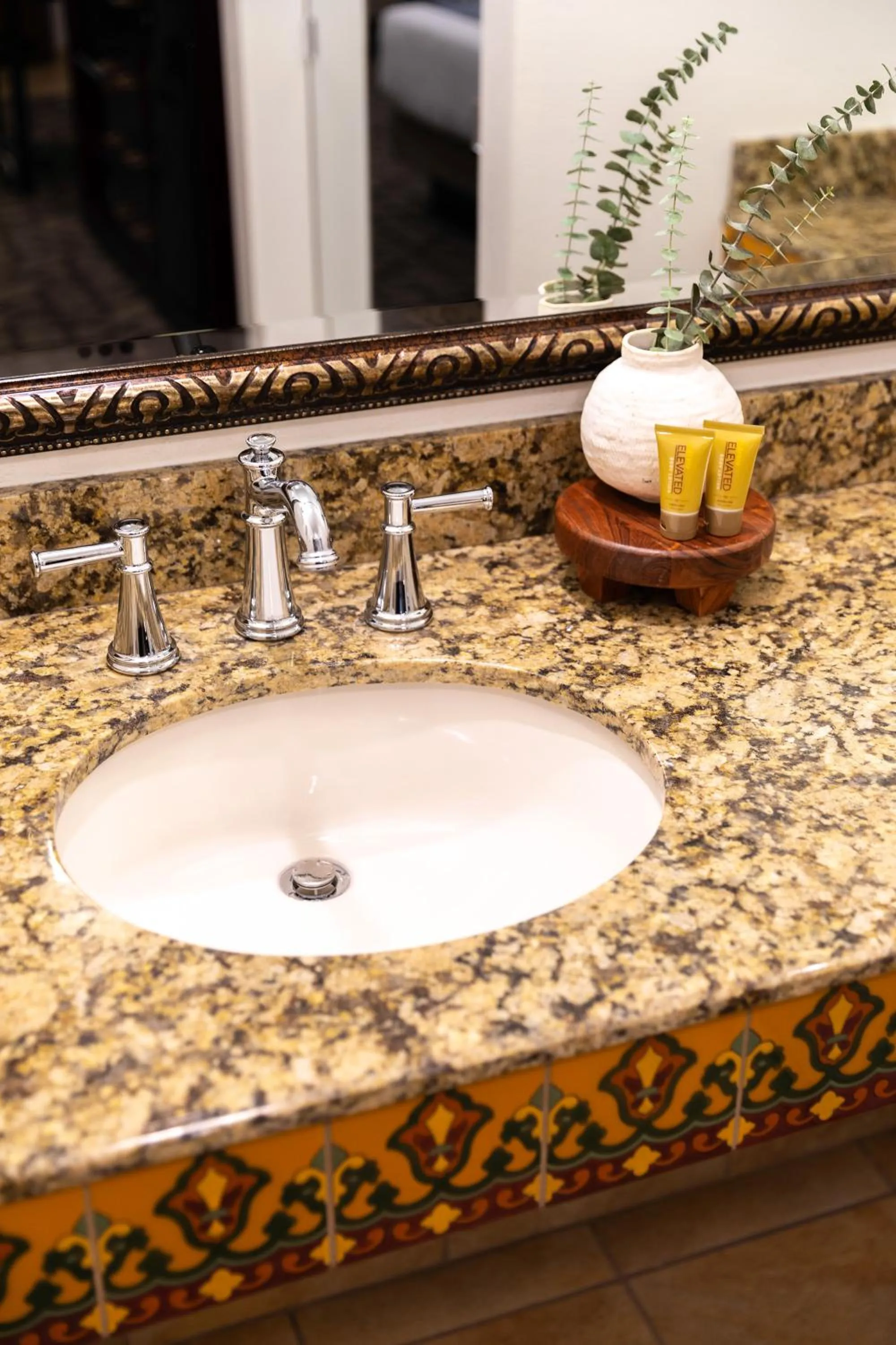 2 Queen Studio Suite-Interior View  in Ayres Hotel Redlands - Loma Linda