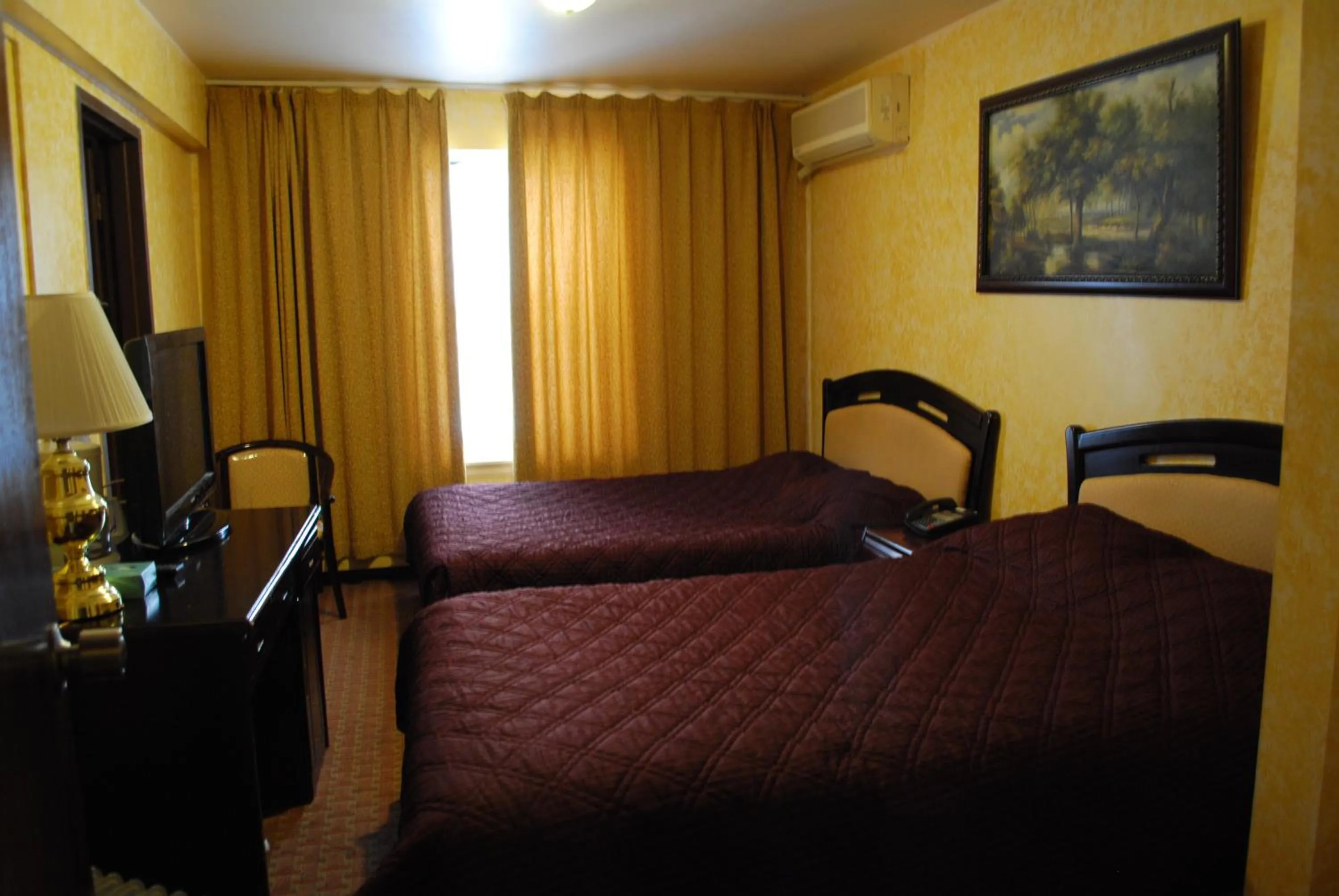 Double Room with Two Double Beds in Chinatown Hotel Chicago