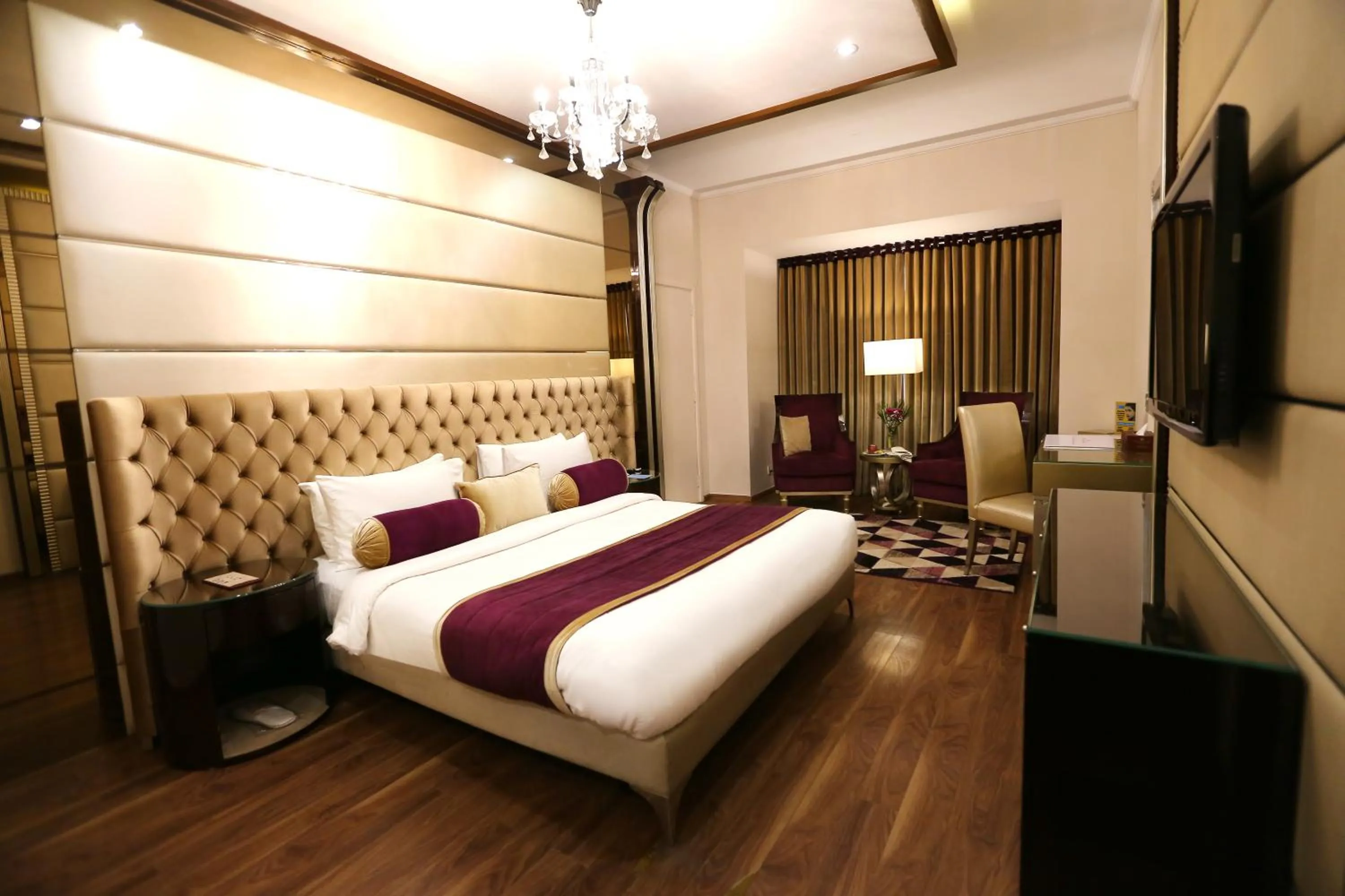 Executive King Suite - Smoking in Ramada by Wyndham Multan