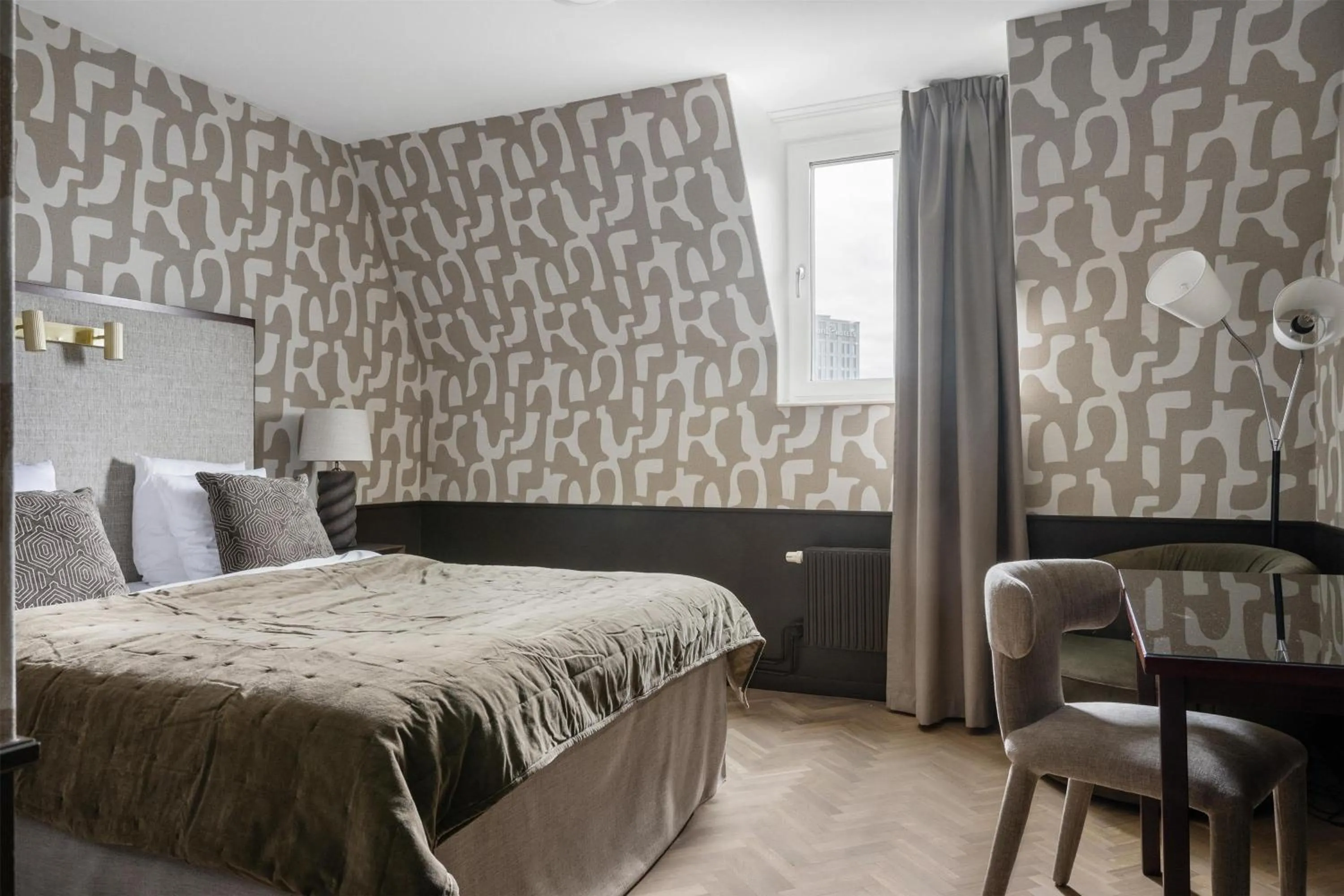 Queen Room in Grand Halmstad, WorldHotels Crafted