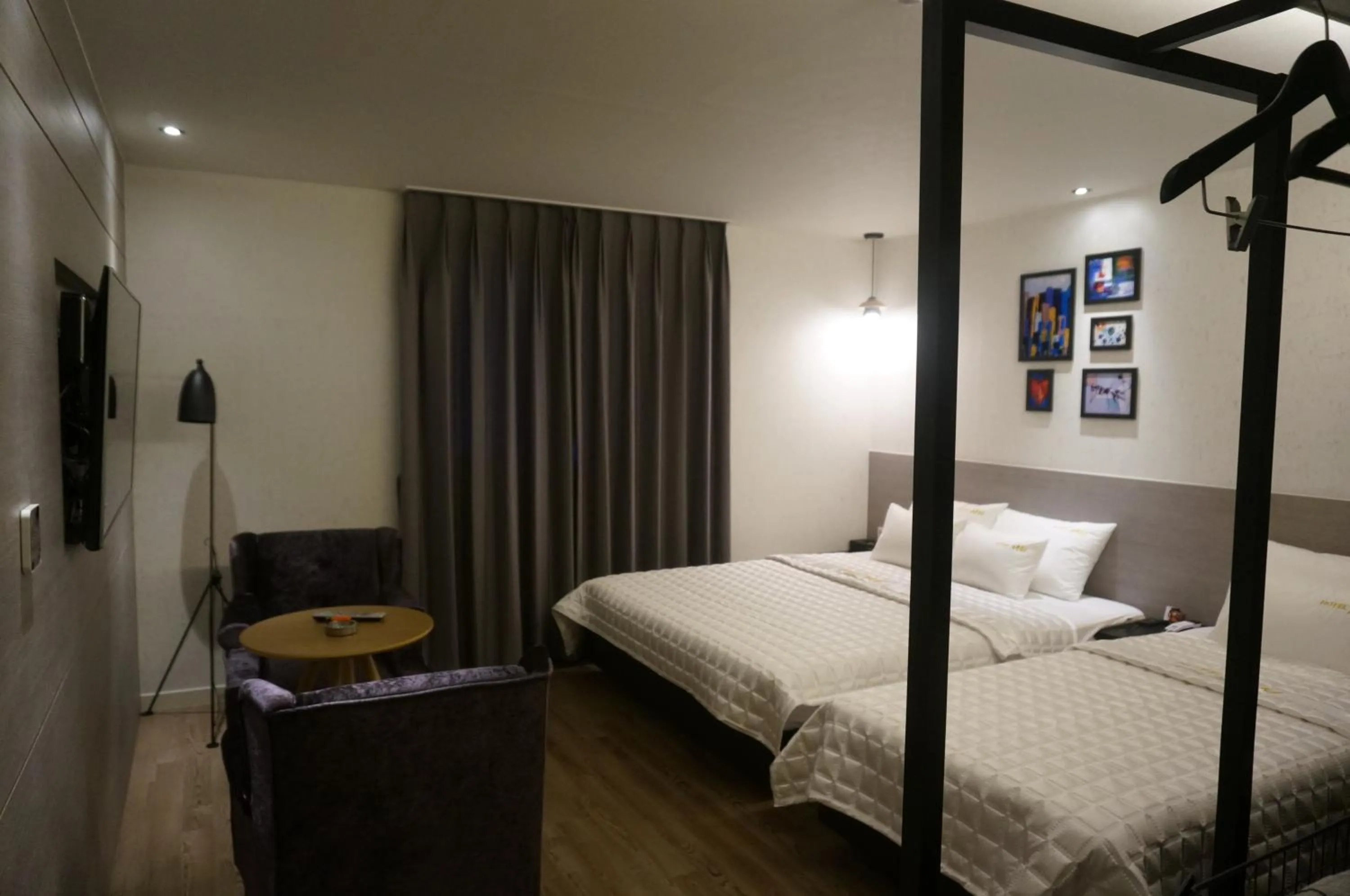 Premium Twin Room in MU Hotel