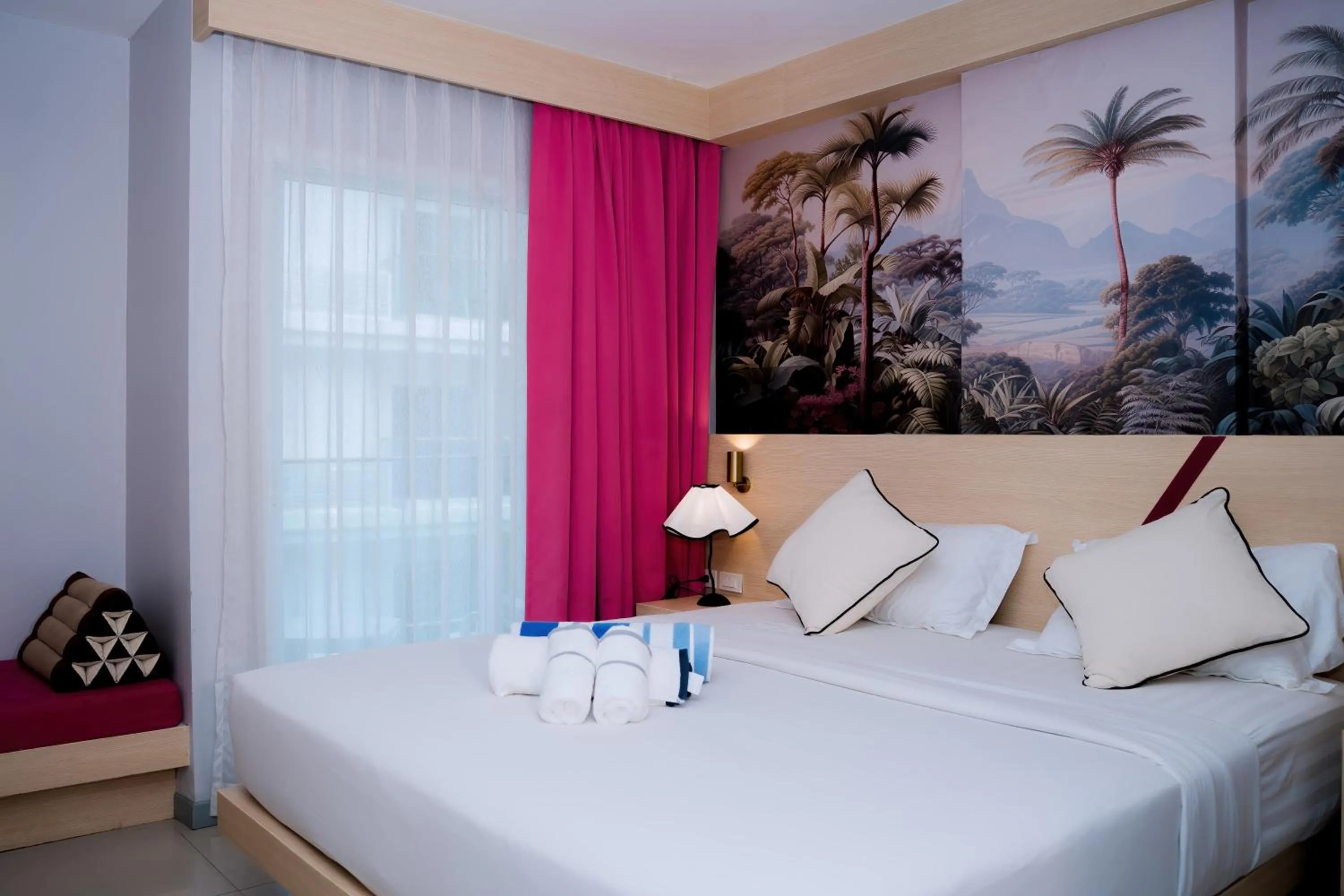Deluxe Double or Twin Room - single occupancy in Sun Sea Sand Patong