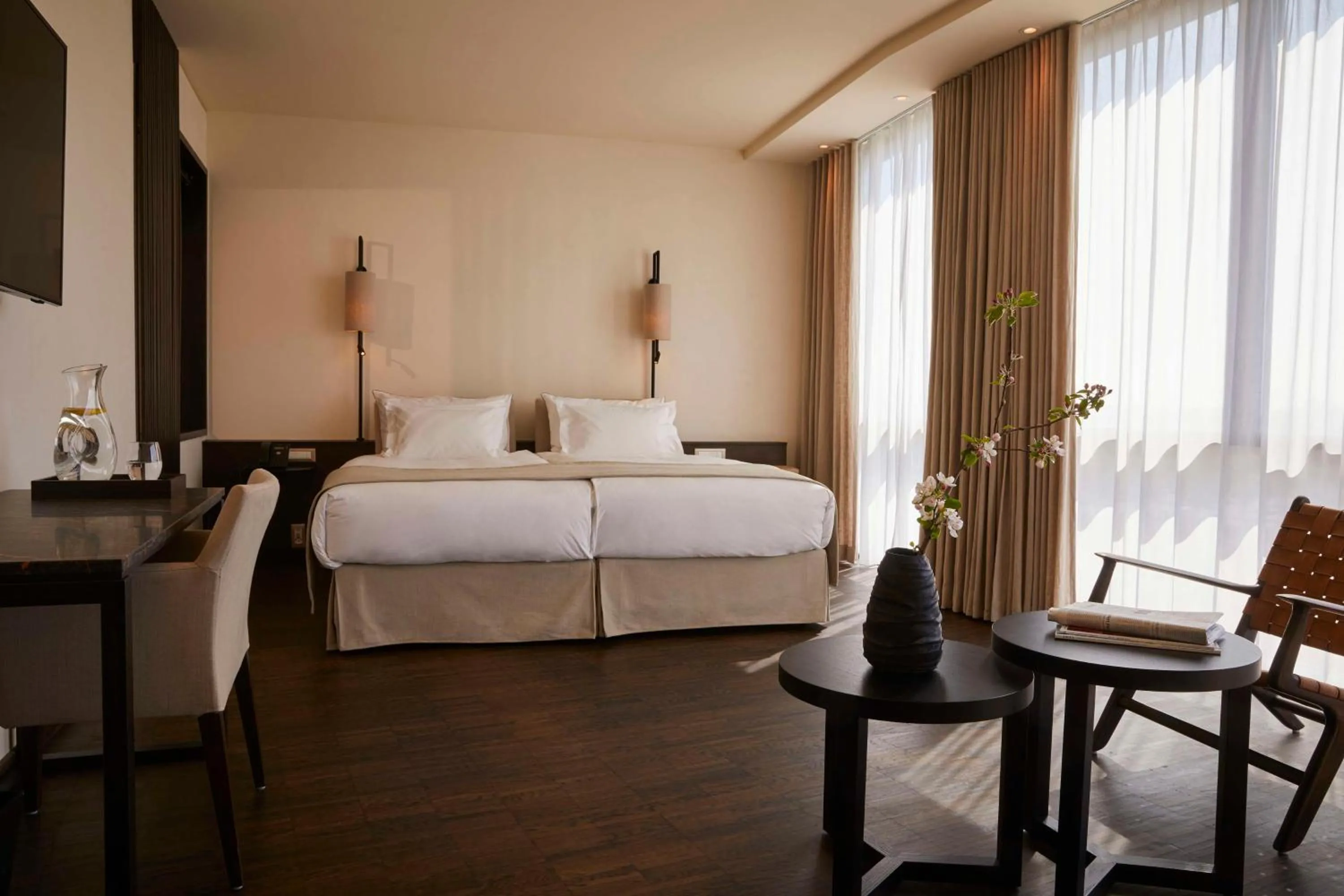 Junior Suite - single occupancy in Infinity Hotel & Conference Resort Munich