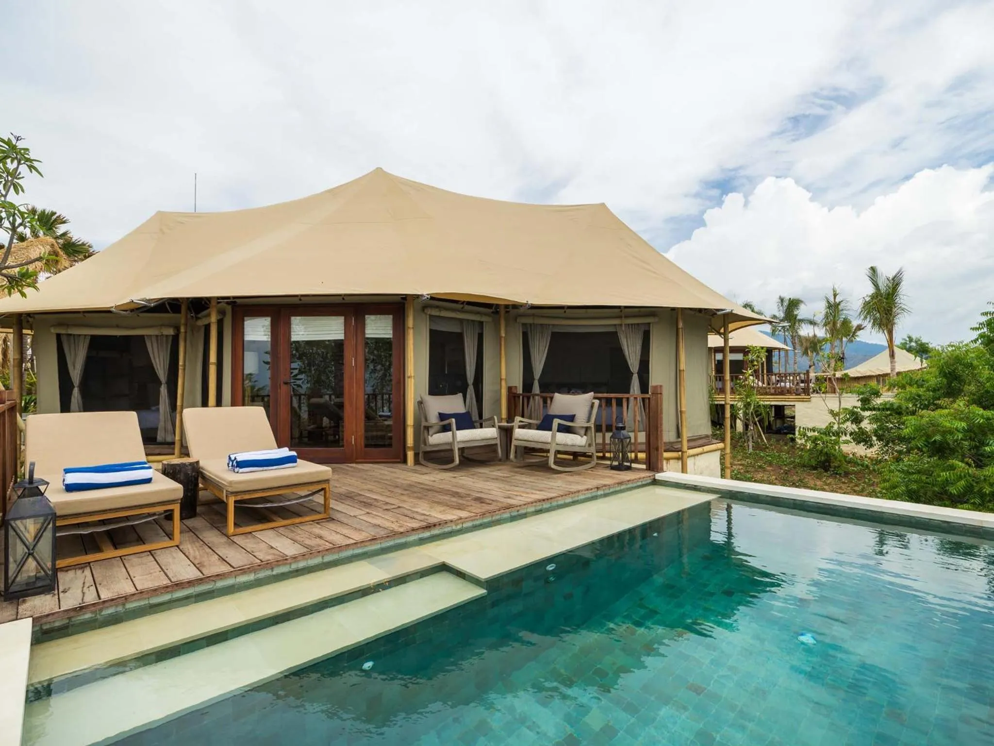 Two-Bedroom Luxury Cliff Tent Villa in Menjangan Dynasty Resort