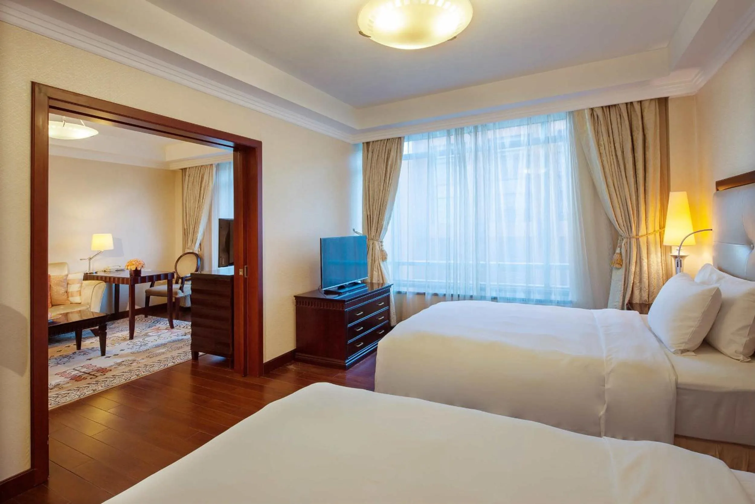 Deluxe Twin Room in Beijing Hotel NUO Forbidden City