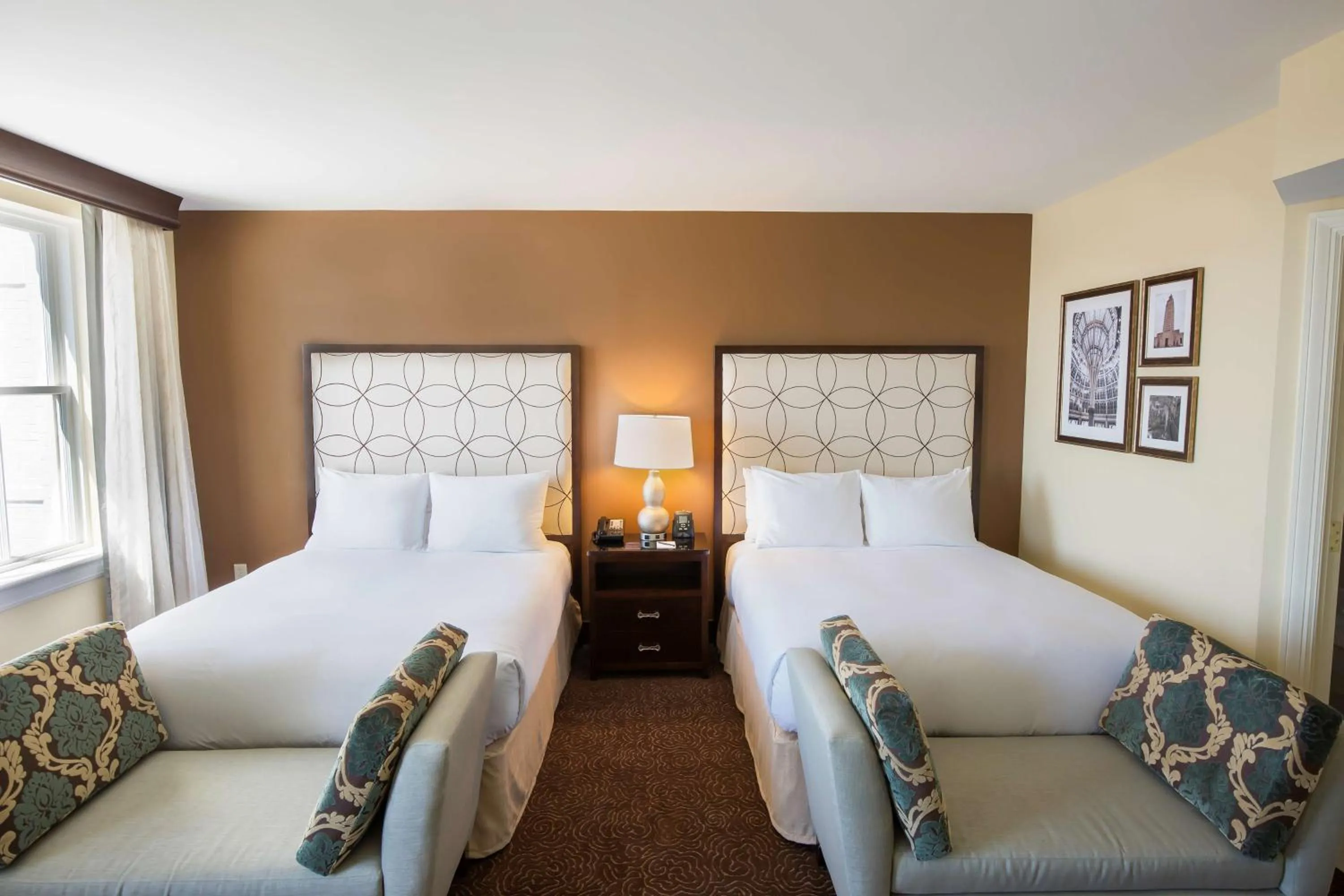 Queen Room with 2 Queen Beds in Hilton Baton Rouge Capitol Center